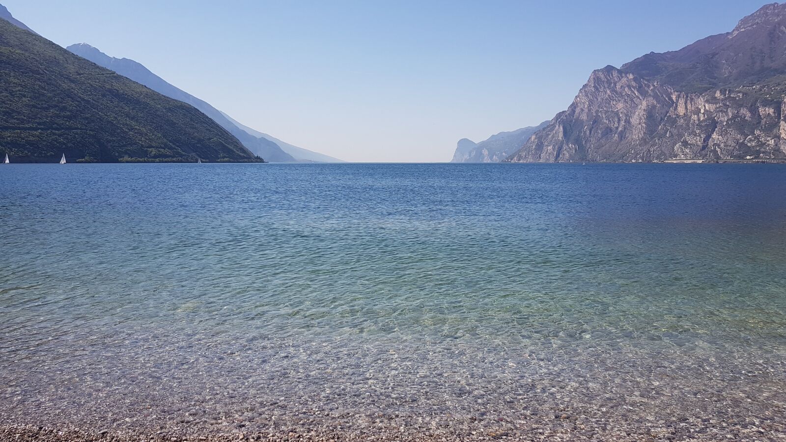 Samsung Galaxy S8 sample photo. Garda, italy, lake photography