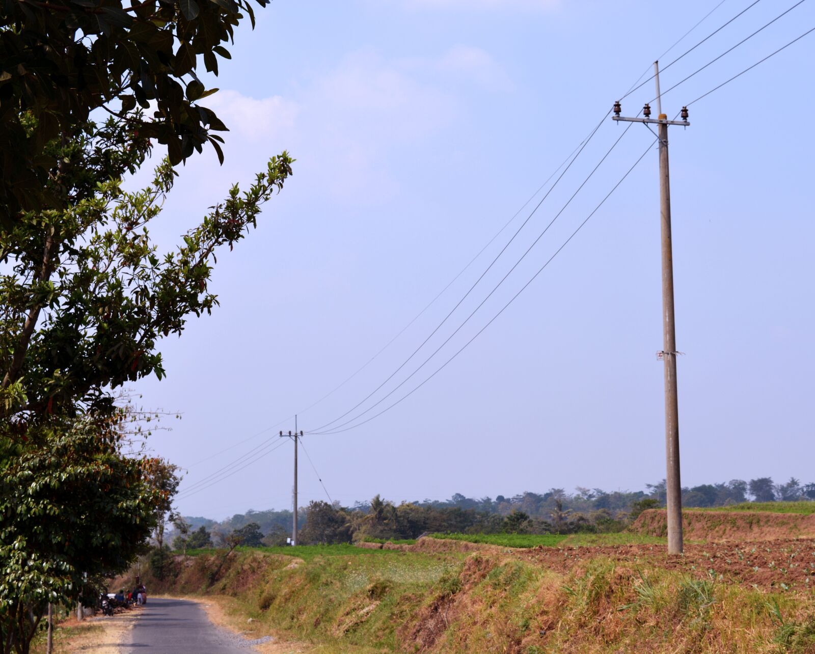 Nikon D5200 sample photo. Road, sky, electric power photography