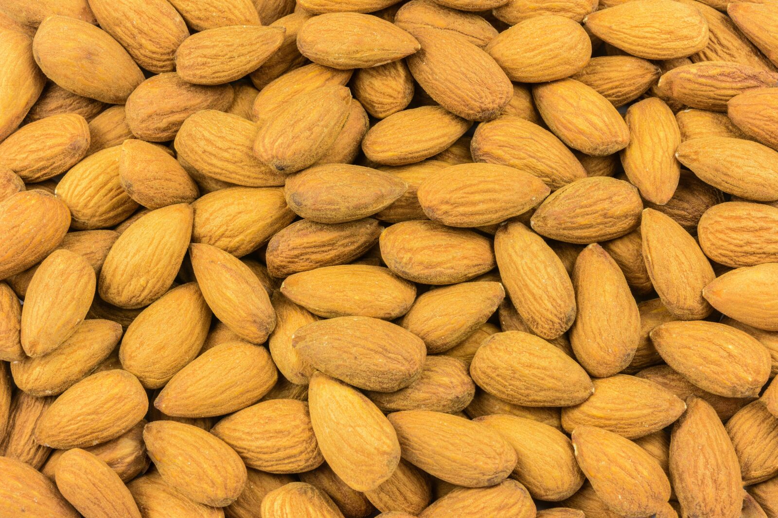 Nikon D7100 sample photo. Almonds, nuts, texture photography