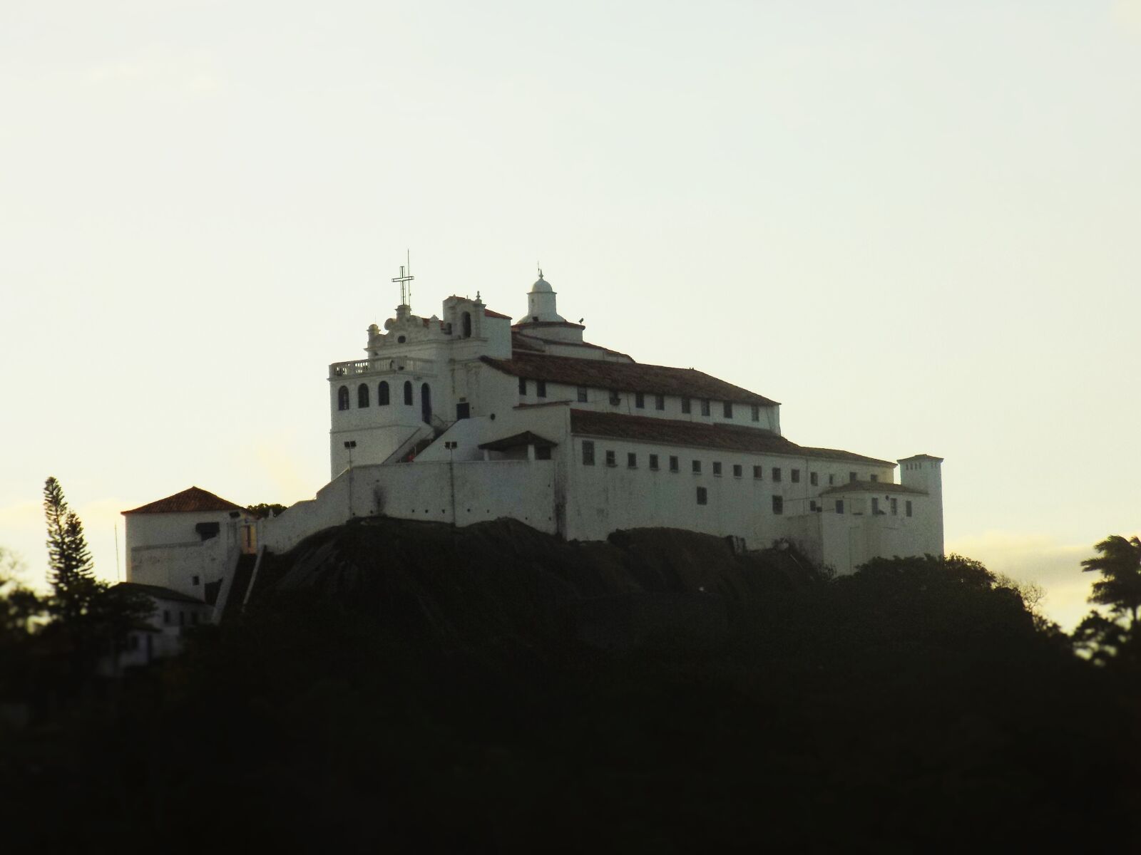 Nikon COOLPIX L340 sample photo. Convent, es, old village photography