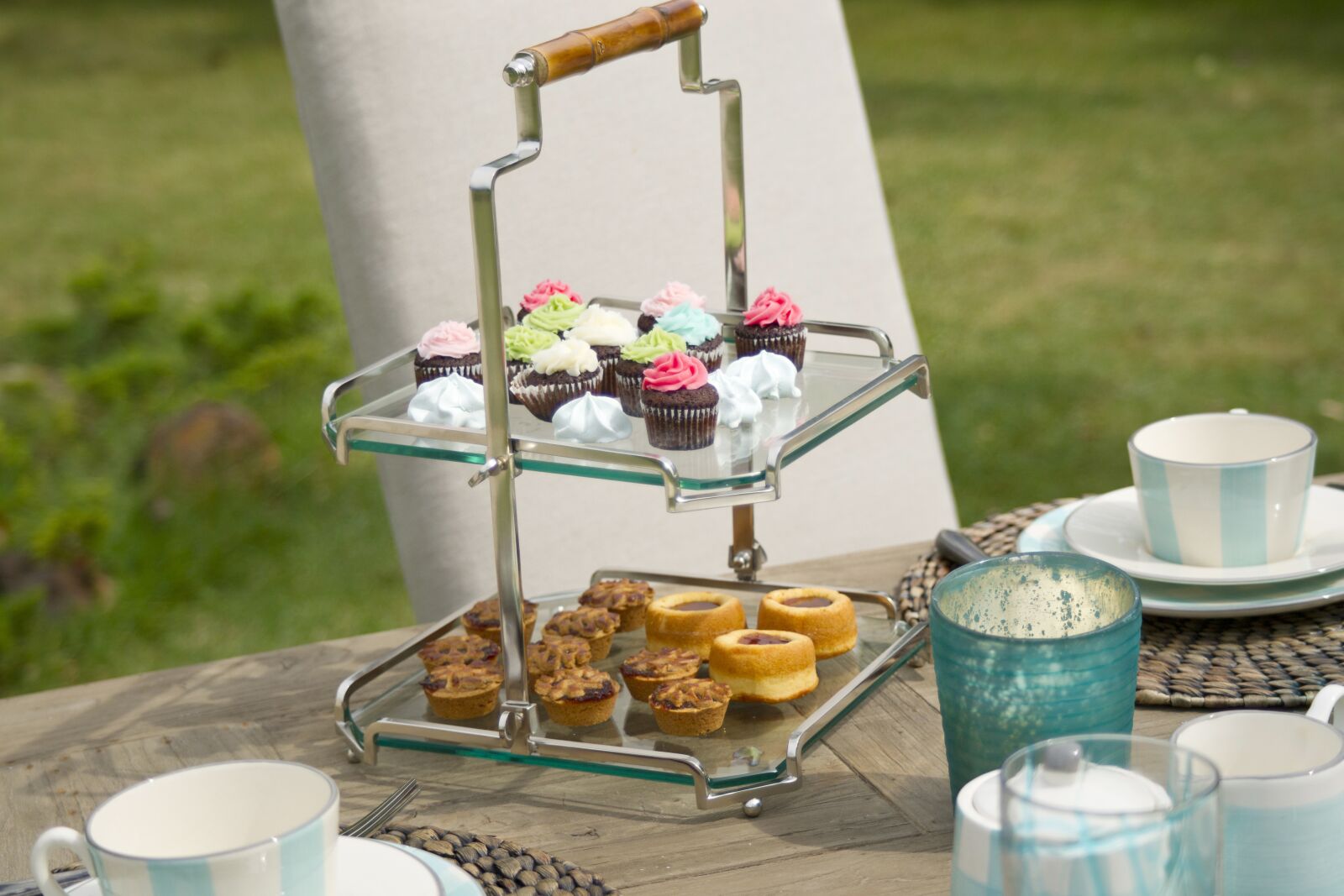Sony Alpha DSLR-A850 sample photo. Table, invite, food photography