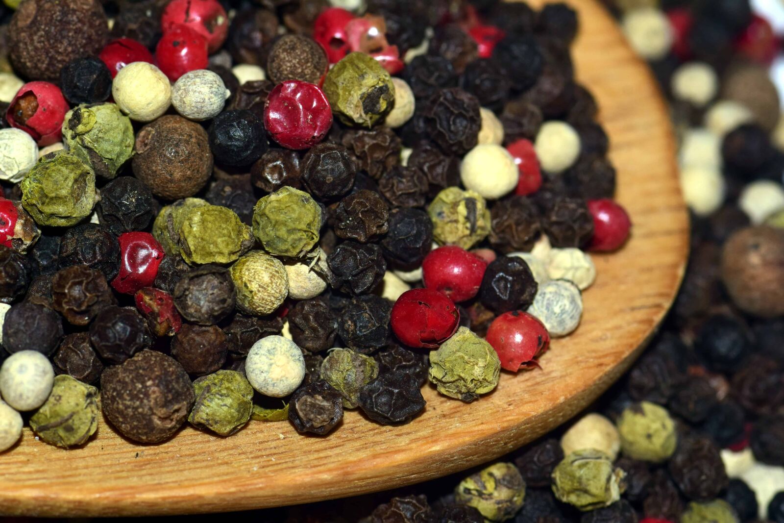 Nikon D3300 sample photo. Herb, spice, seed, pepper photography