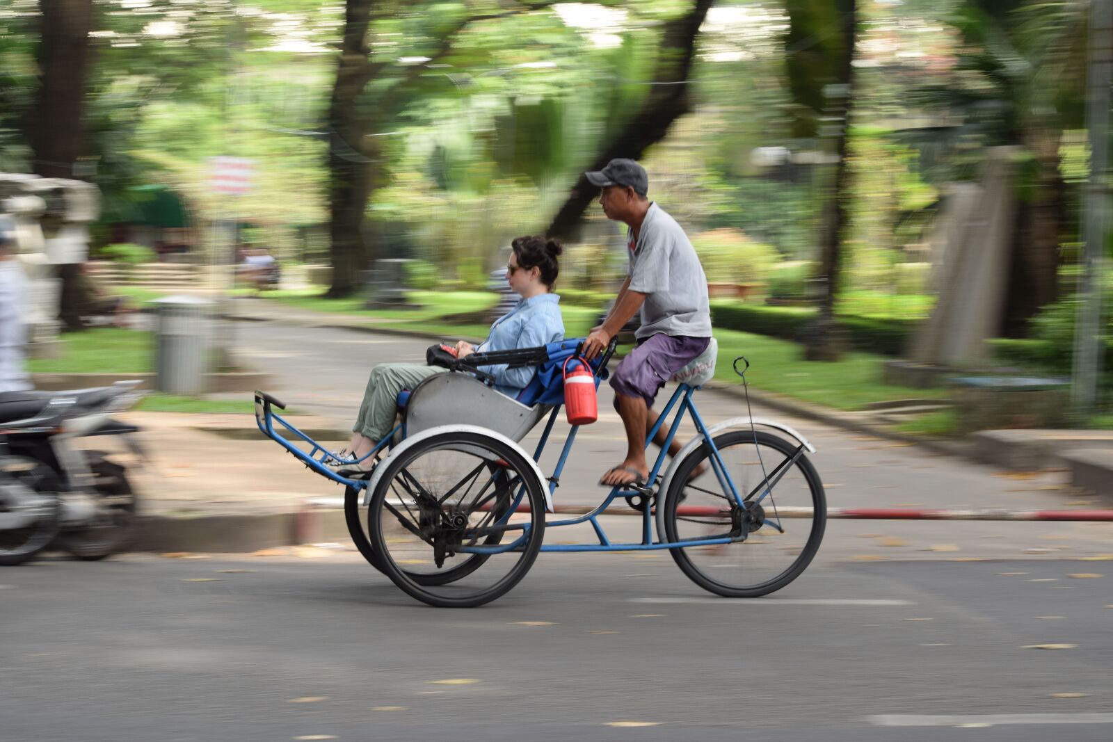 Nikon D3300 sample photo. Driving a pedicab, work photography