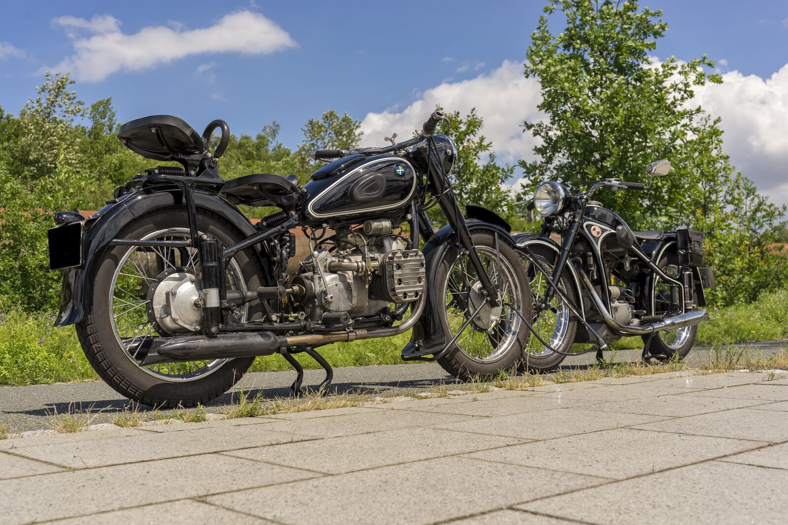 Sony a7 II + Sony FE 28-70mm F3.5-5.6 OSS sample photo. Wheel, motorcycle, wheels photography