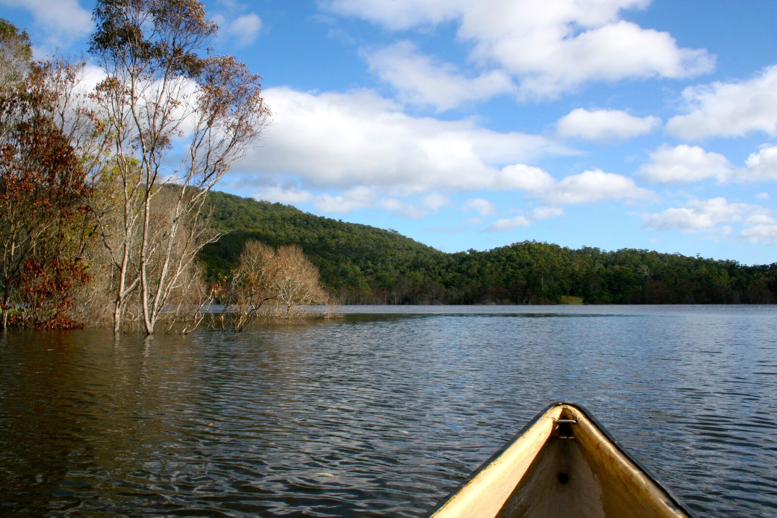 Canon EOS 30D sample photo. Canoe, tranquil, boat photography