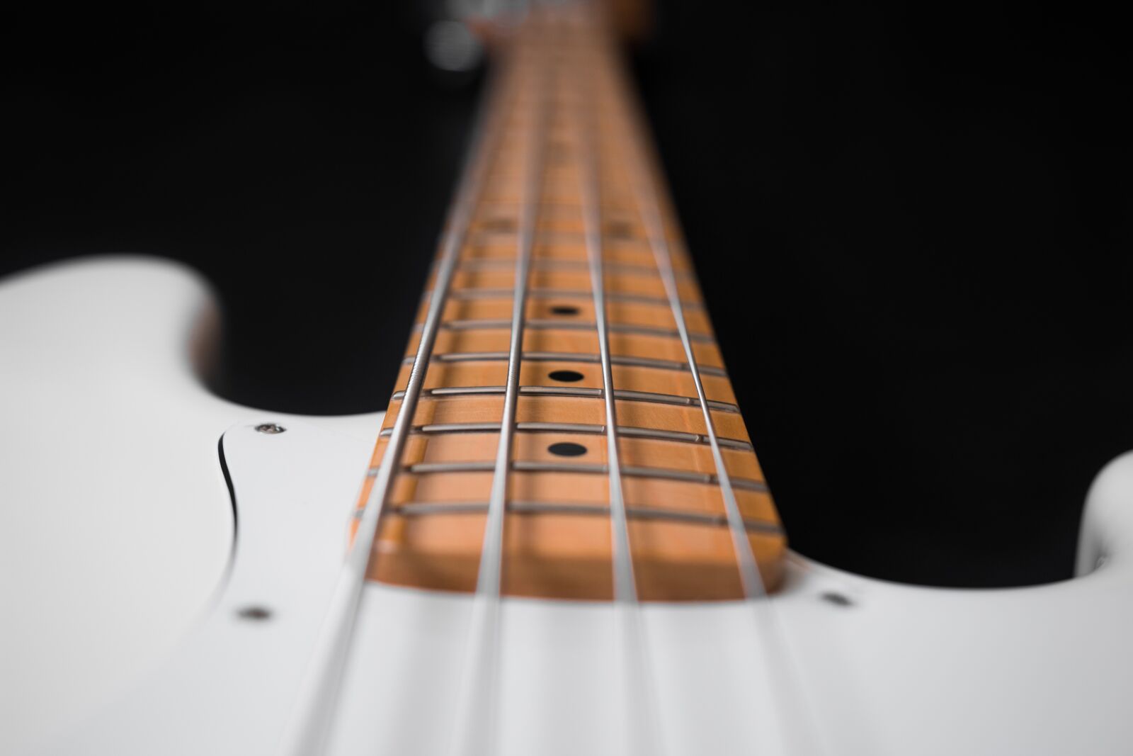 Canon EOS 70D sample photo. Bass, guitar, instrument photography