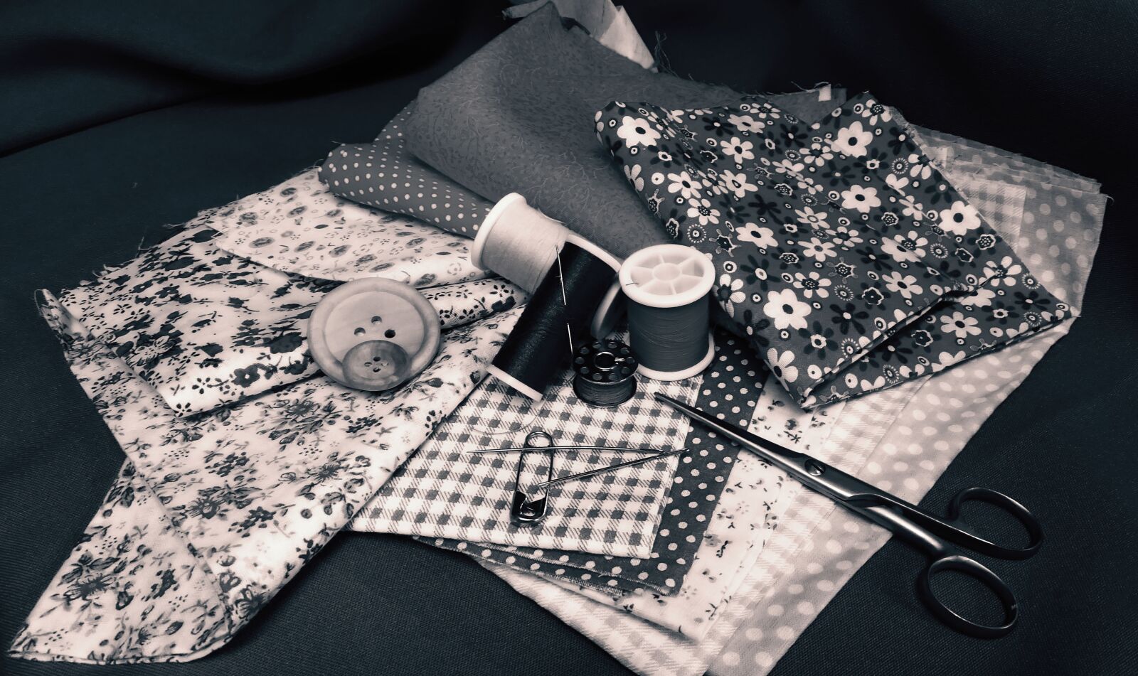 Sony Cyber-shot DSC-HX400V sample photo. Handmade, sew, textile photography
