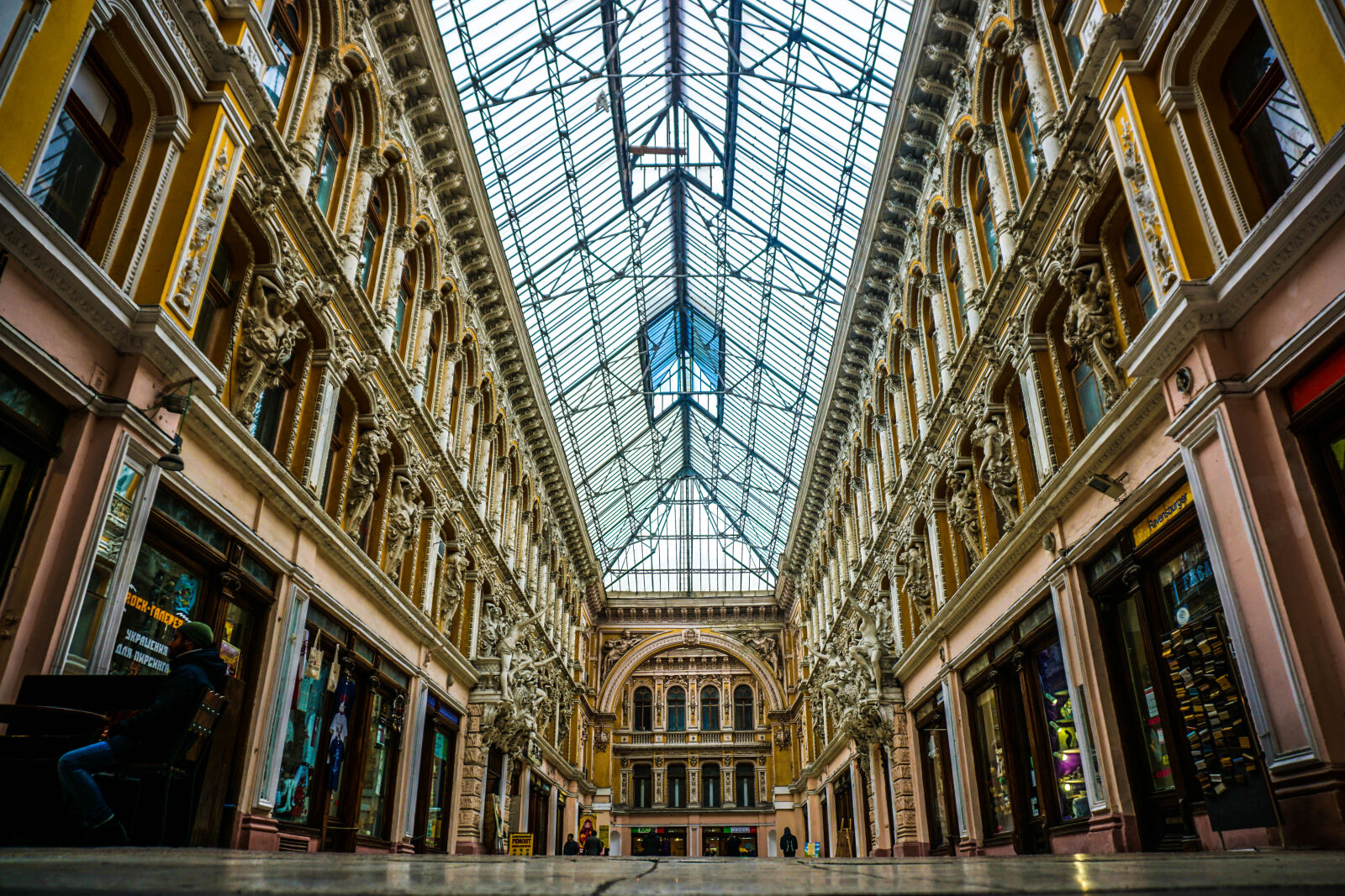 Sony E 16-50mm F3.5-5.6 PZ OSS sample photo. High, rise, building, interior photography