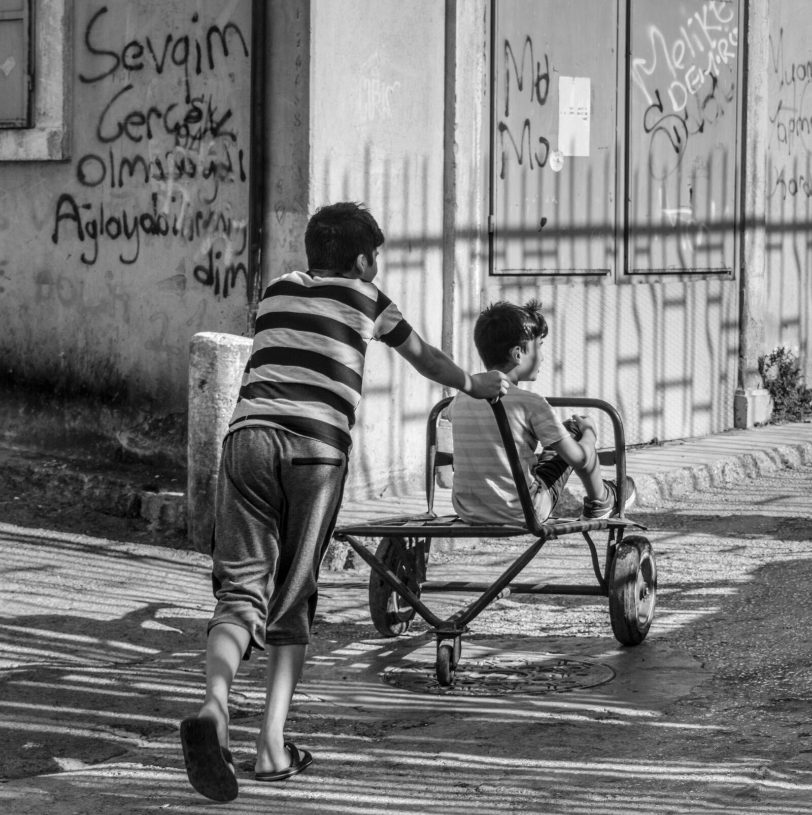 Nikon D5300 sample photo. Children, poverty, child photography