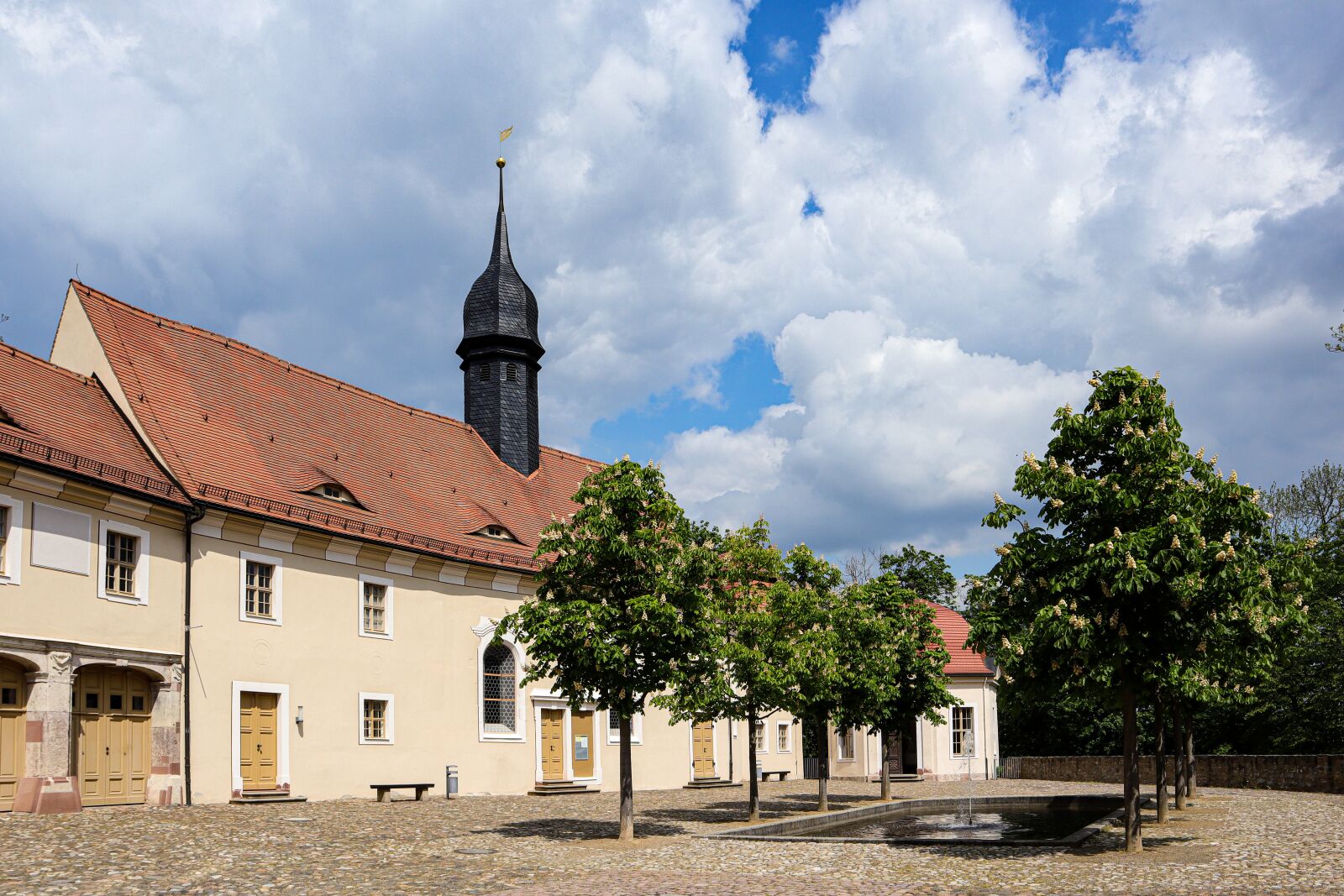 Canon EOS M50 (EOS Kiss M) sample photo. Castle lichtenwalde, castle, lichtenwalde photography