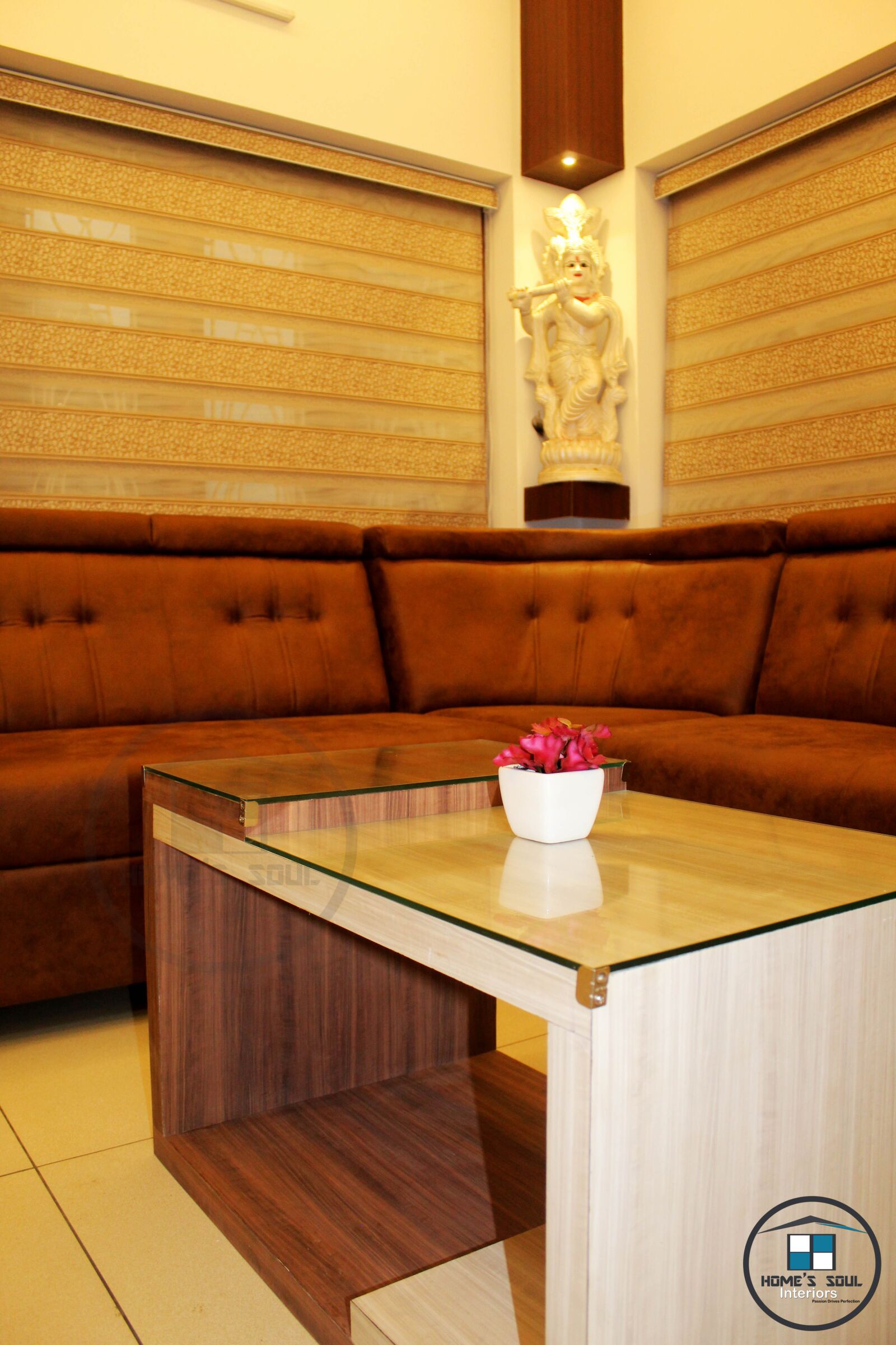 Canon EOS 1300D (EOS Rebel T6 / EOS Kiss X80) sample photo. Couch, sofa, leather sofa photography