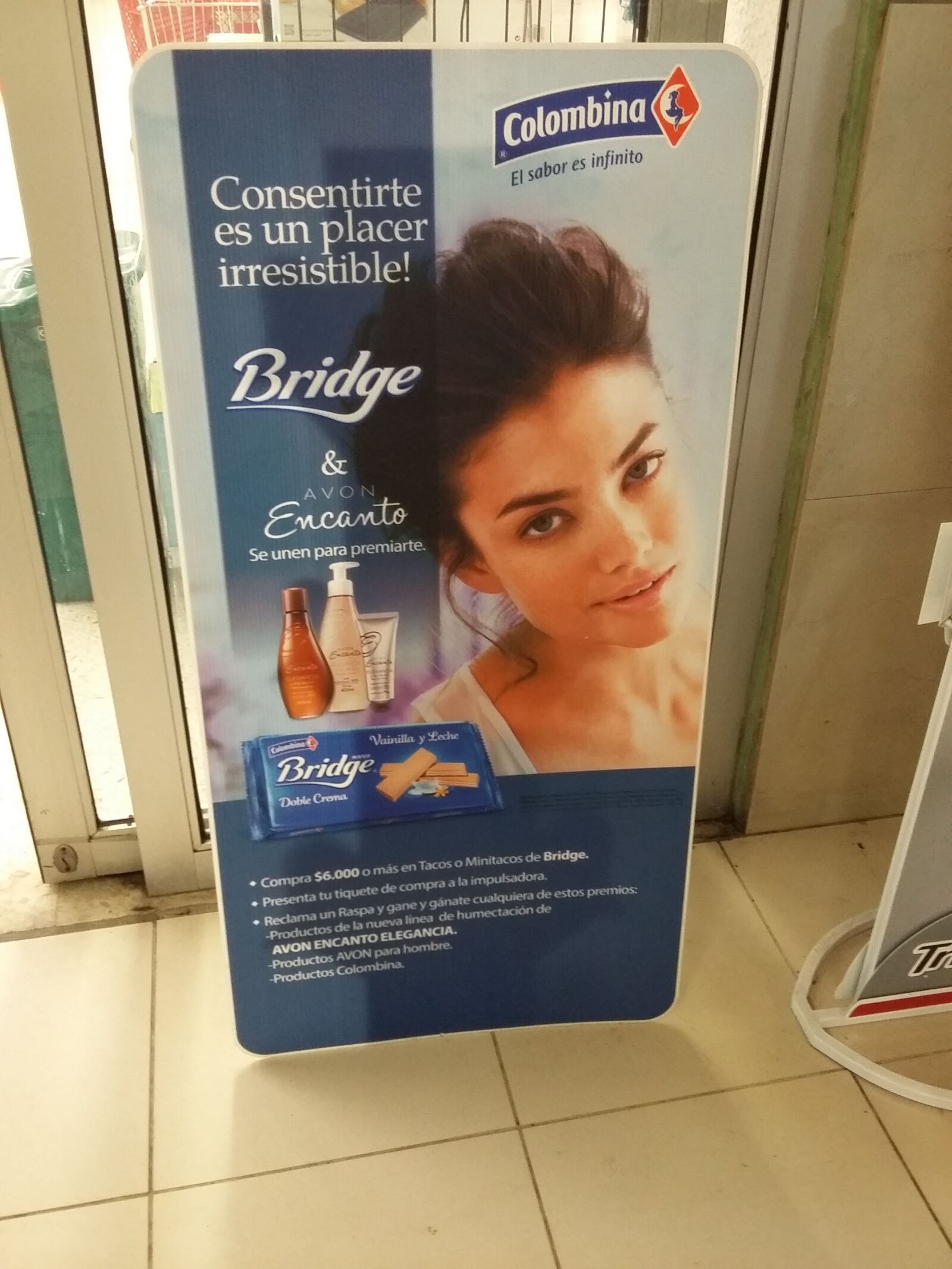 Samsung Galaxy Grand Prime sample photo. Stand, sample, design photography
