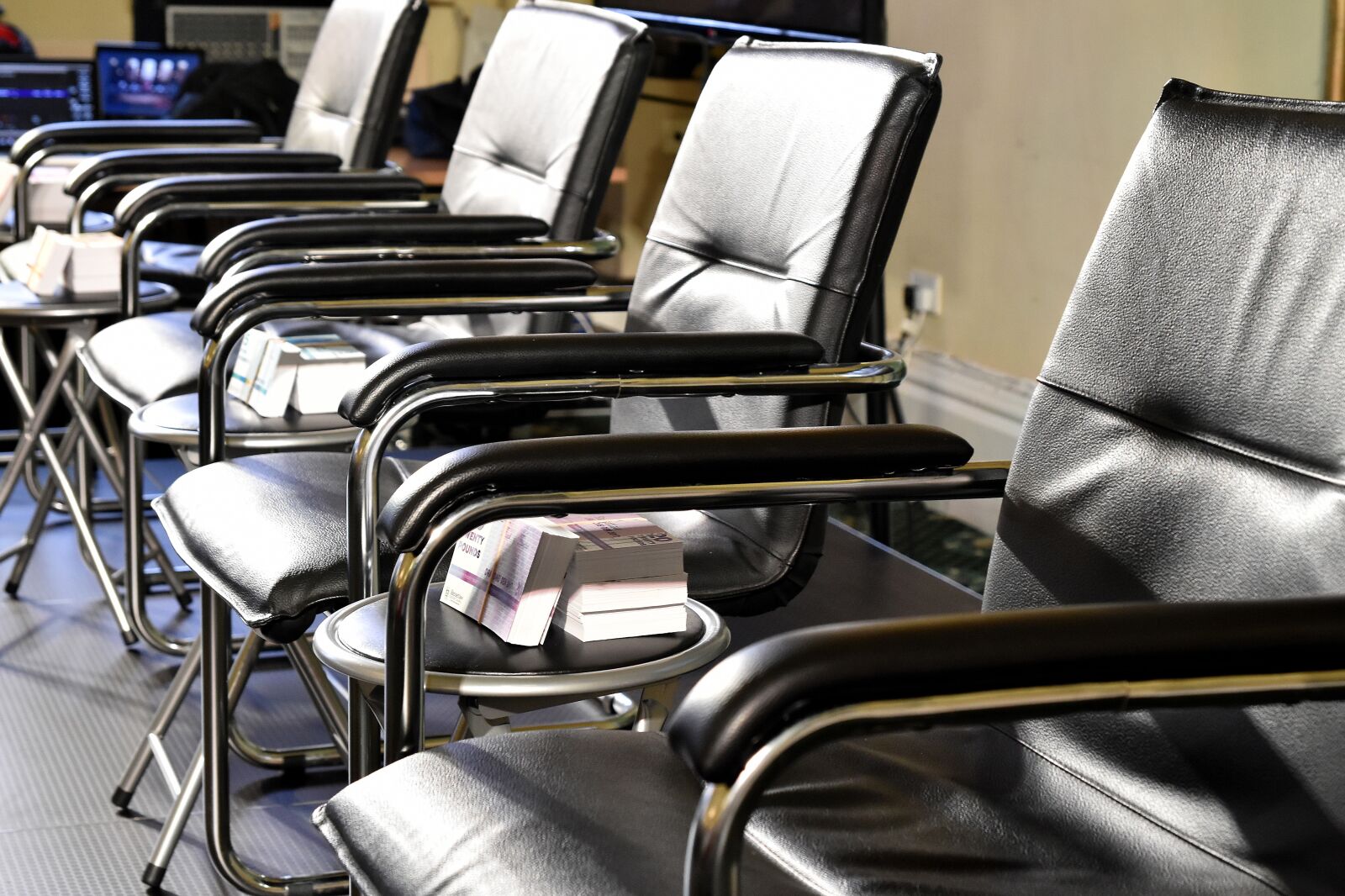 Nikon D5500 sample photo. Chair, executive chair, corporate photography