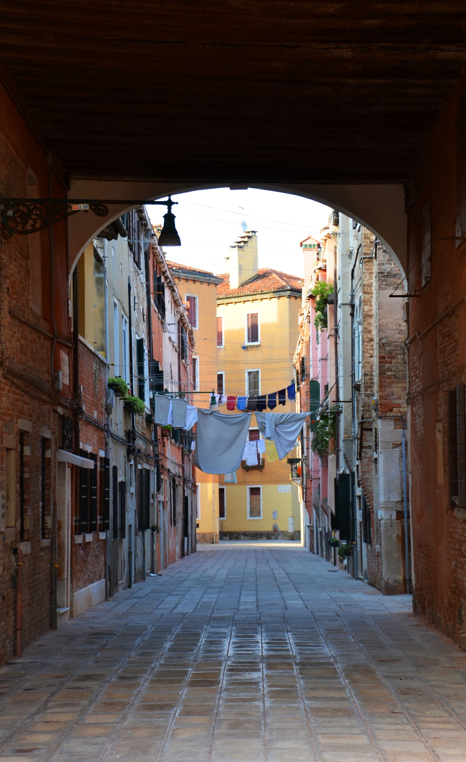 Nikon D7000 sample photo. Goal, passage, clothes line photography