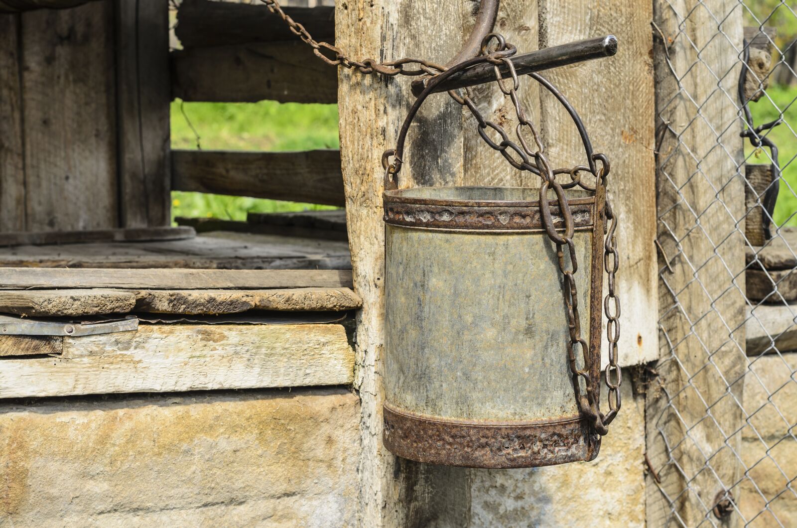 Nikon D5100 sample photo. Fountain, water, wood photography