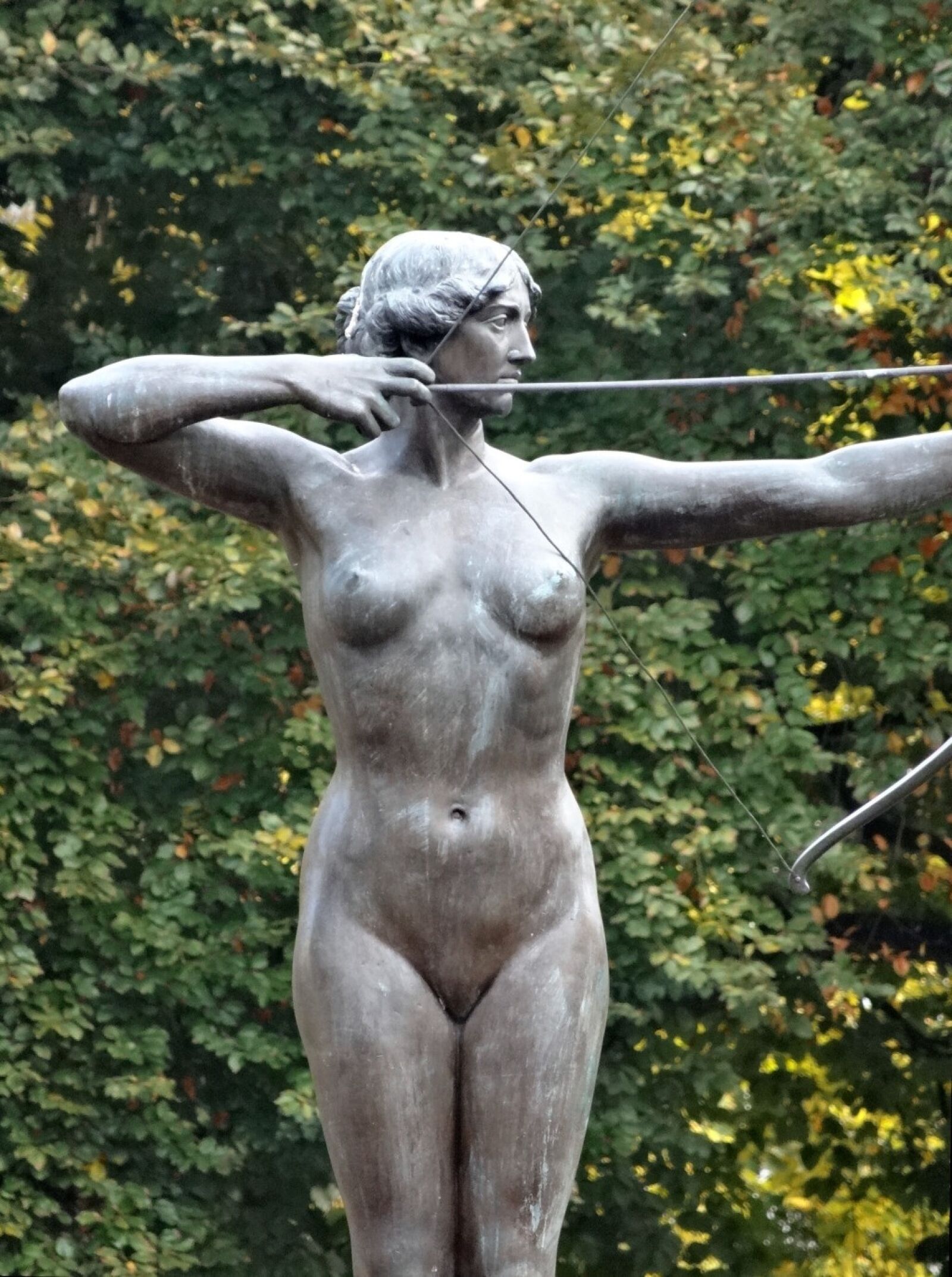 Sony Cyber-shot DSC-HX20V sample photo. Luczniczka, bydgoszcz, statue photography