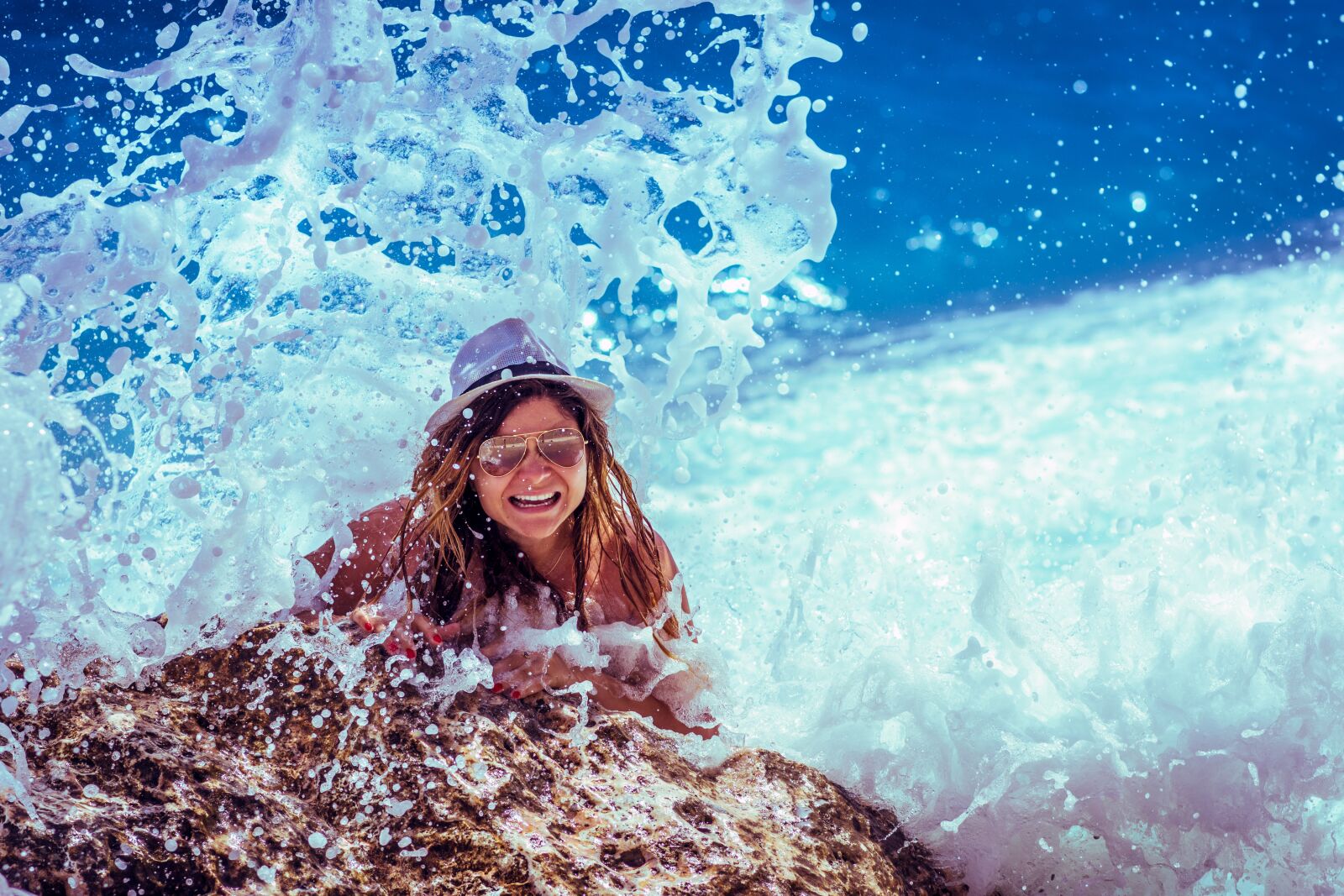 Nikon D7200 sample photo. Ocean, person, rock photography