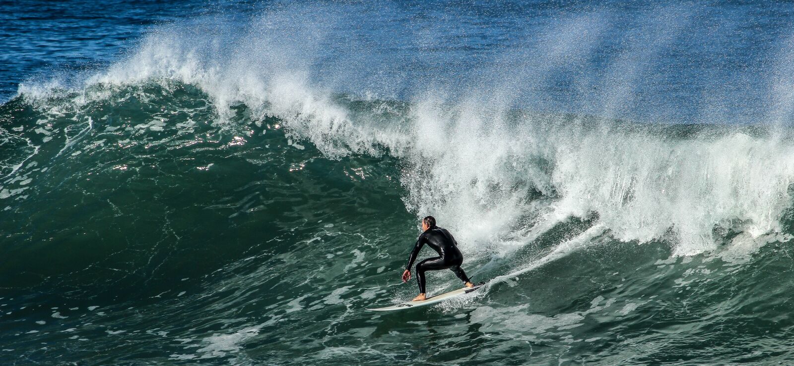 Canon EOS 600D (Rebel EOS T3i / EOS Kiss X5) sample photo. Surf, beach, sea photography