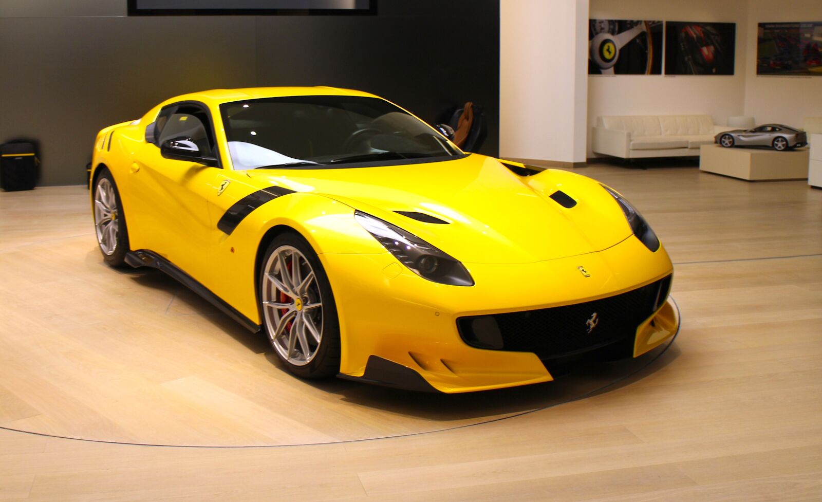 Canon EOS M sample photo. Car, vehicle, transport photography
