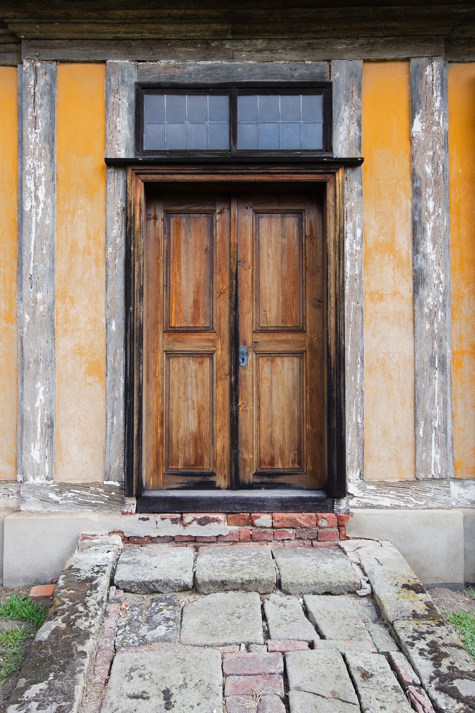 Canon EOS 6D sample photo. Architecture, door, window photography