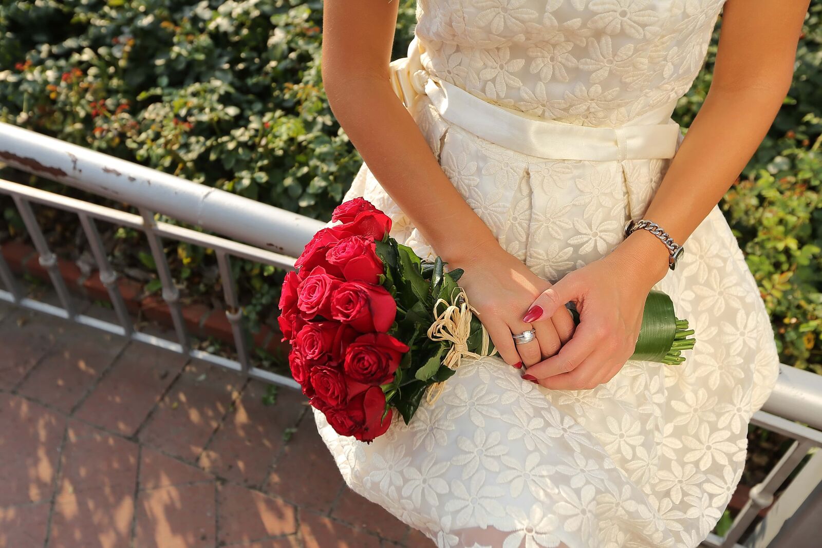 Canon EOS 5D Mark III sample photo. Valentine s day, bouquet photography