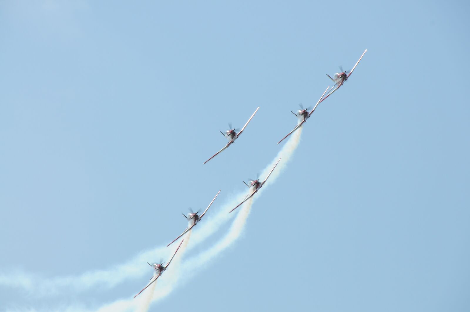 Nikon D300 sample photo. Roulettes, jet, aerobatics photography