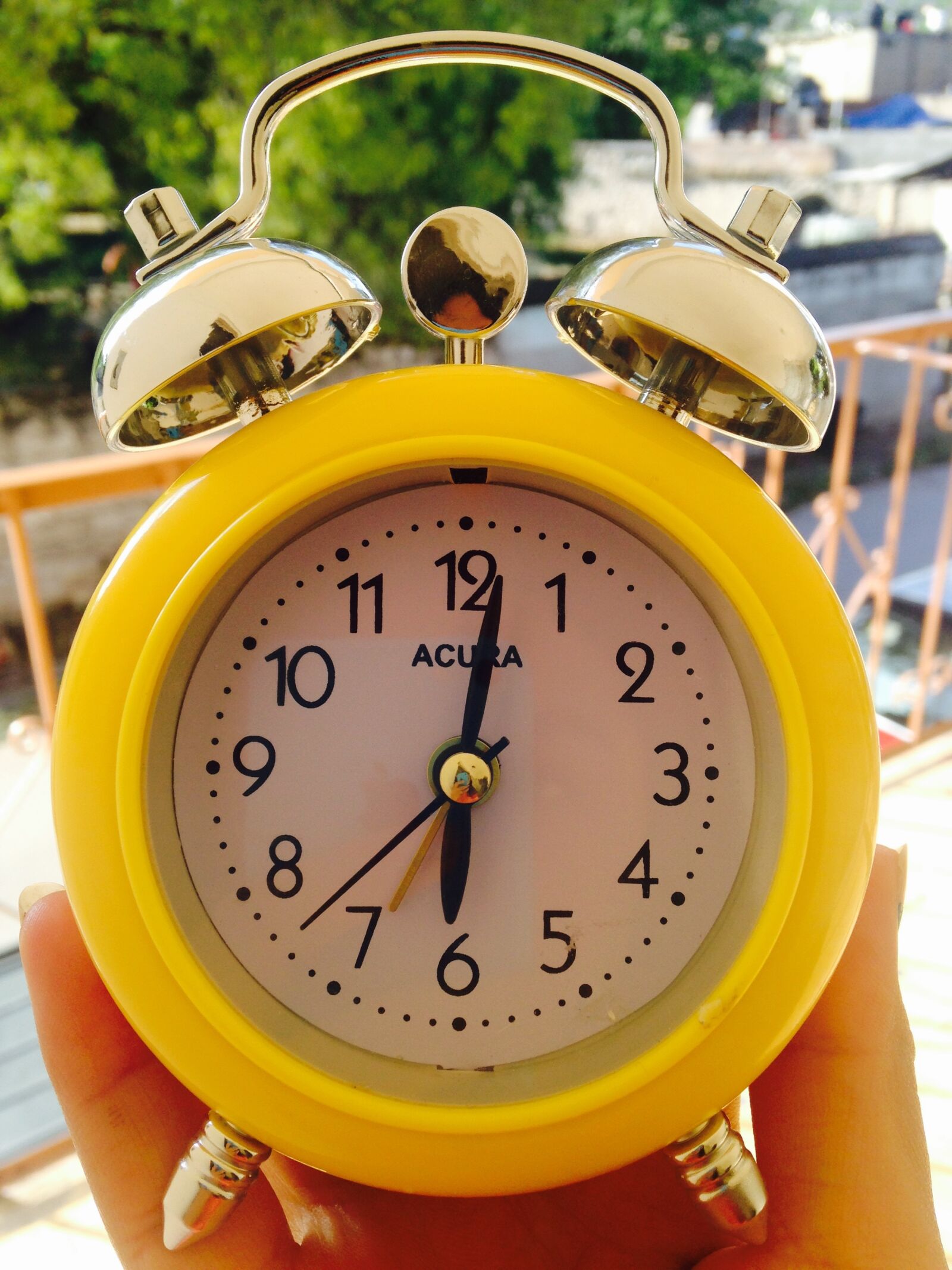iPhone 5c back camera 4.12mm f/2.4 sample photo. Clock, timer, wristwatch photography