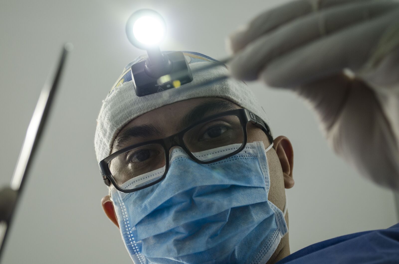 Nikon D5100 sample photo. Dentist, operation, teeth photography