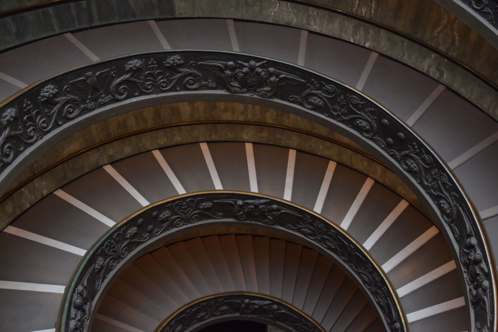 Nikon D3300 sample photo. Vatican, museum, trap photography
