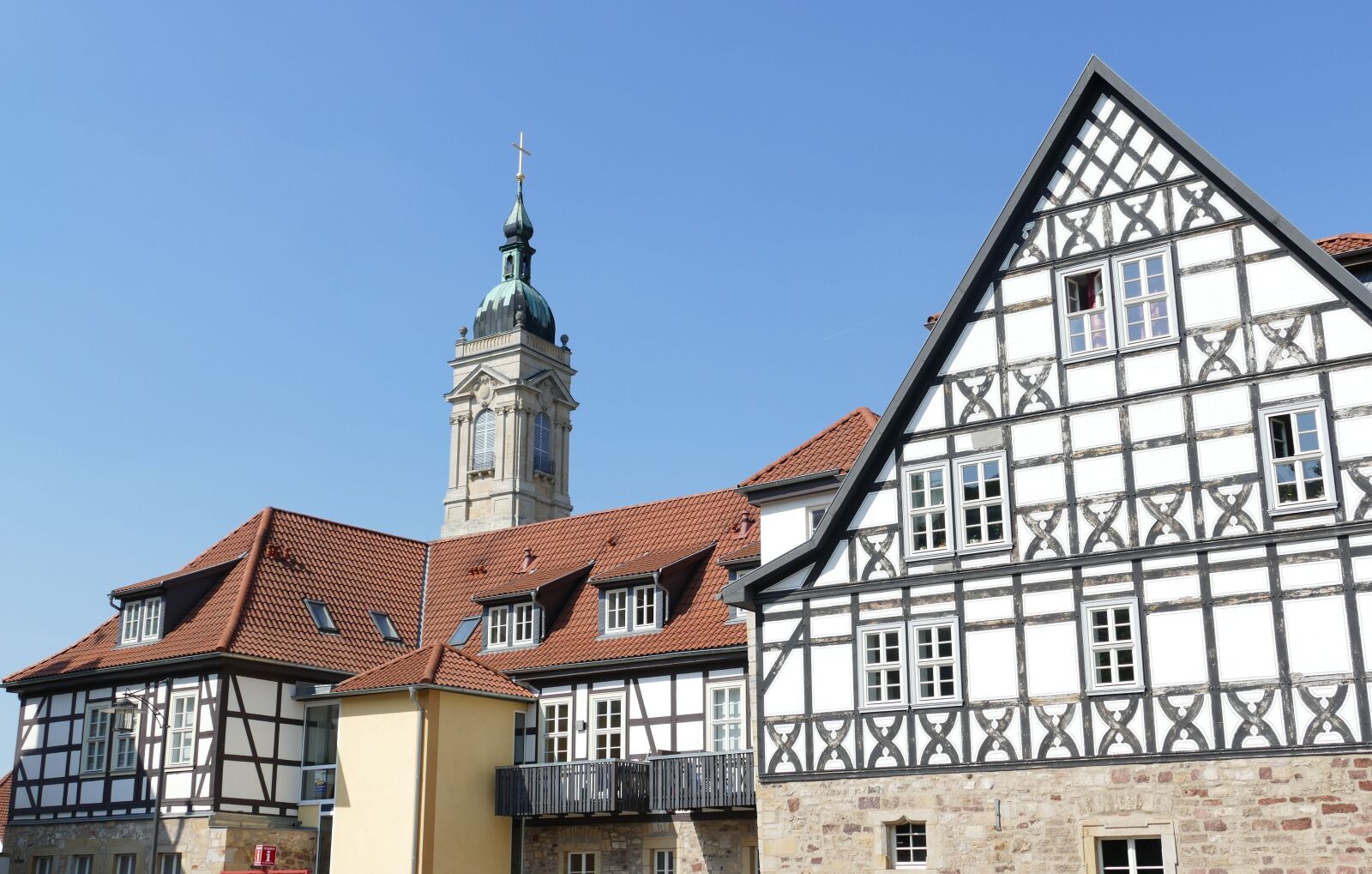 Panasonic Lumix DMC-FZ1000 sample photo. Eisenach, thuringia germany, historic photography