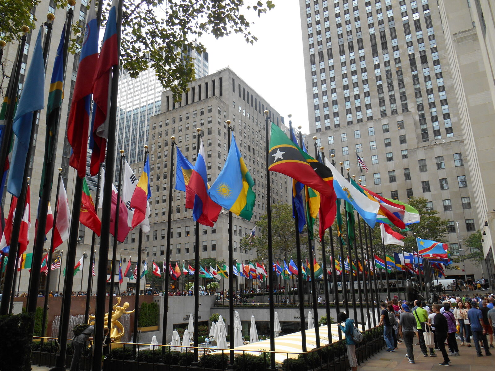 Nikon Coolpix S3500 sample photo. Flags, new, york, city photography