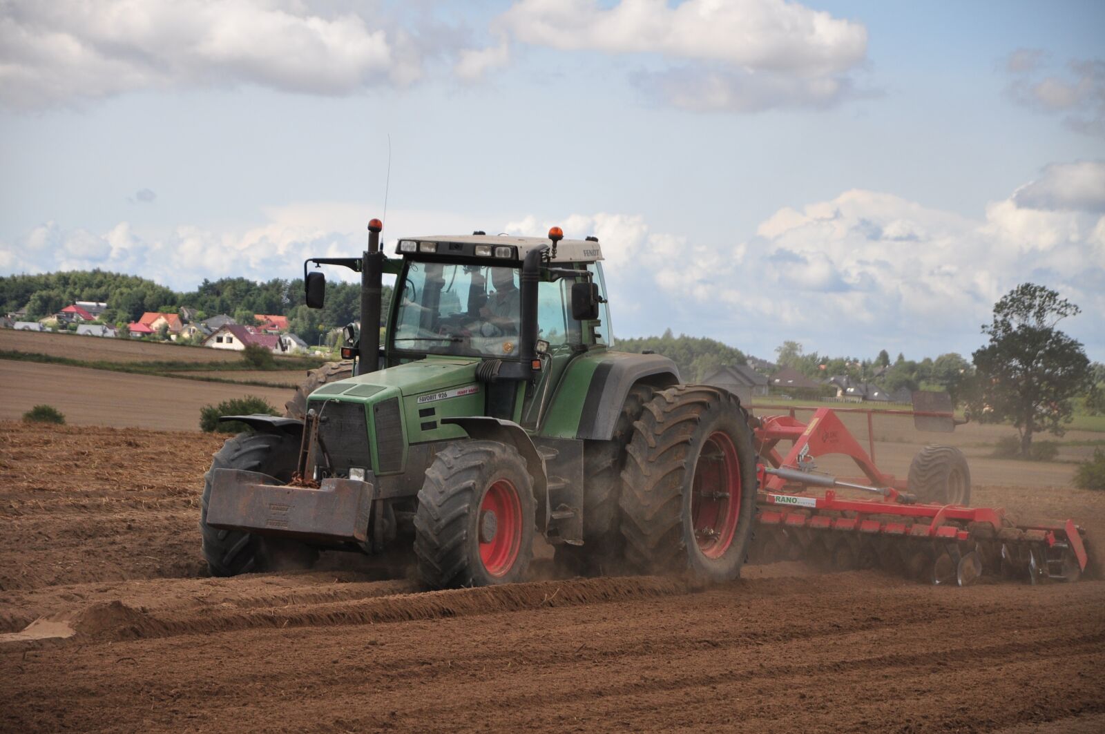 Nikon D90 sample photo. Tractor, agriculture, the cultivation photography