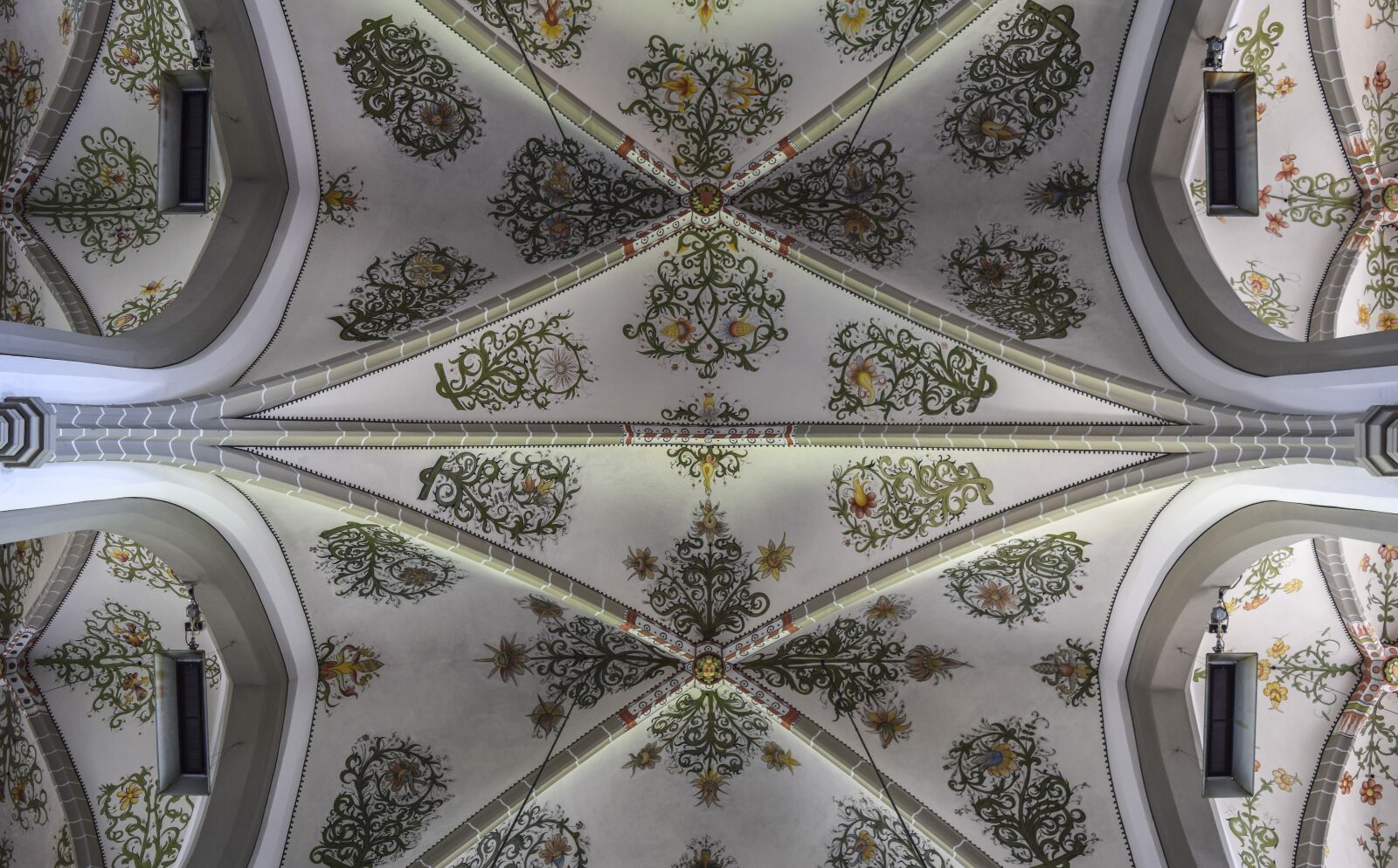 Nikon D3300 sample photo. Architecture, church, religion photography