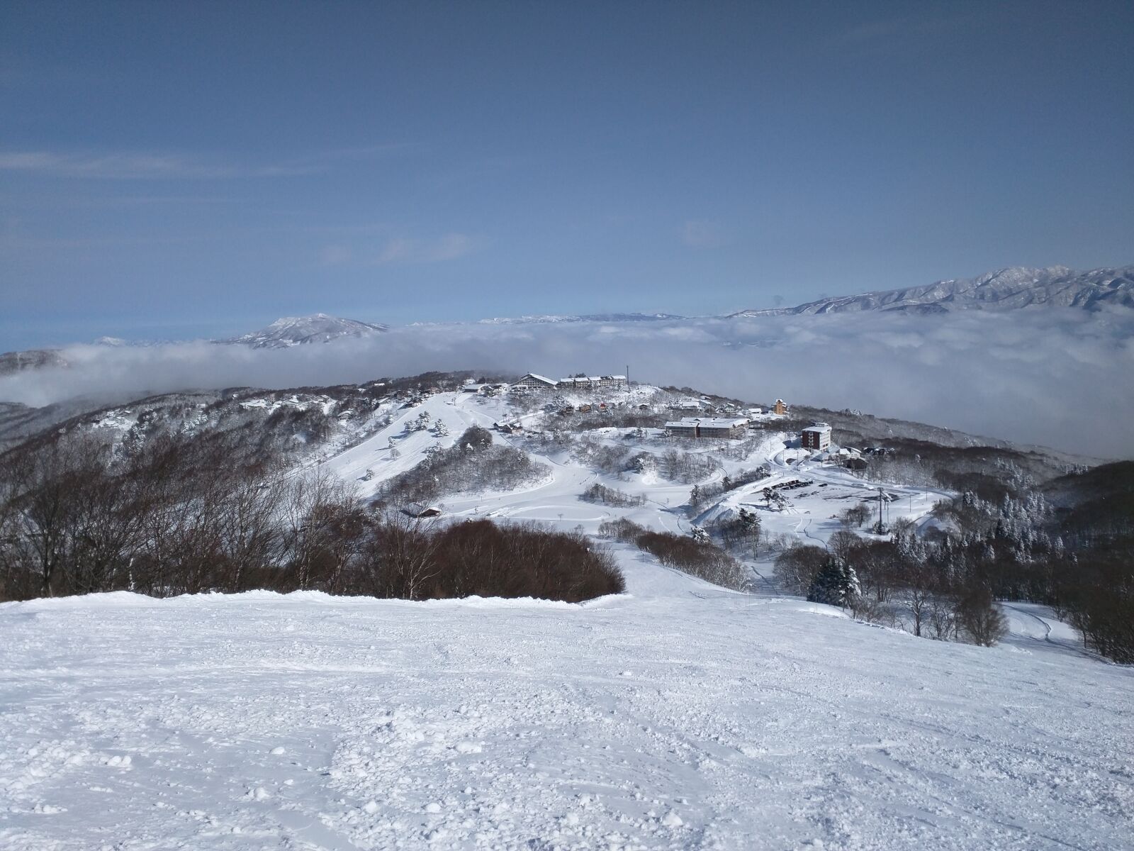 Motorola Nexus 6 sample photo. Snow mountain, skiing, sky photography