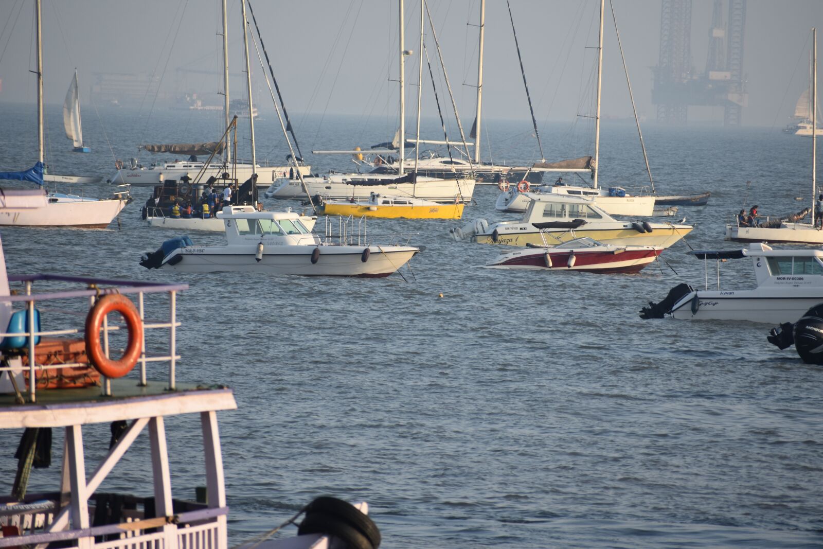Nikon D3400 sample photo. Mumbai, sea, boat photography