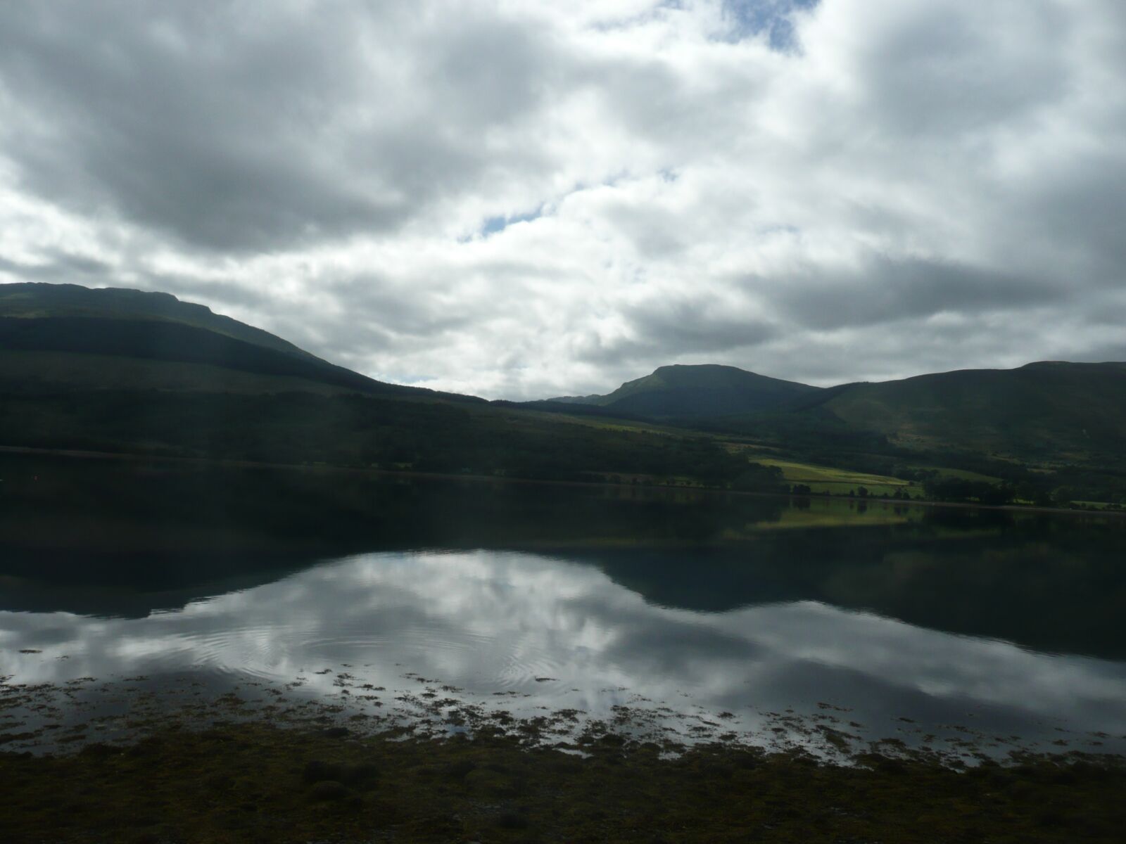 Panasonic DMC-TZ3 sample photo. "Scotland, highlands, holiday" photography