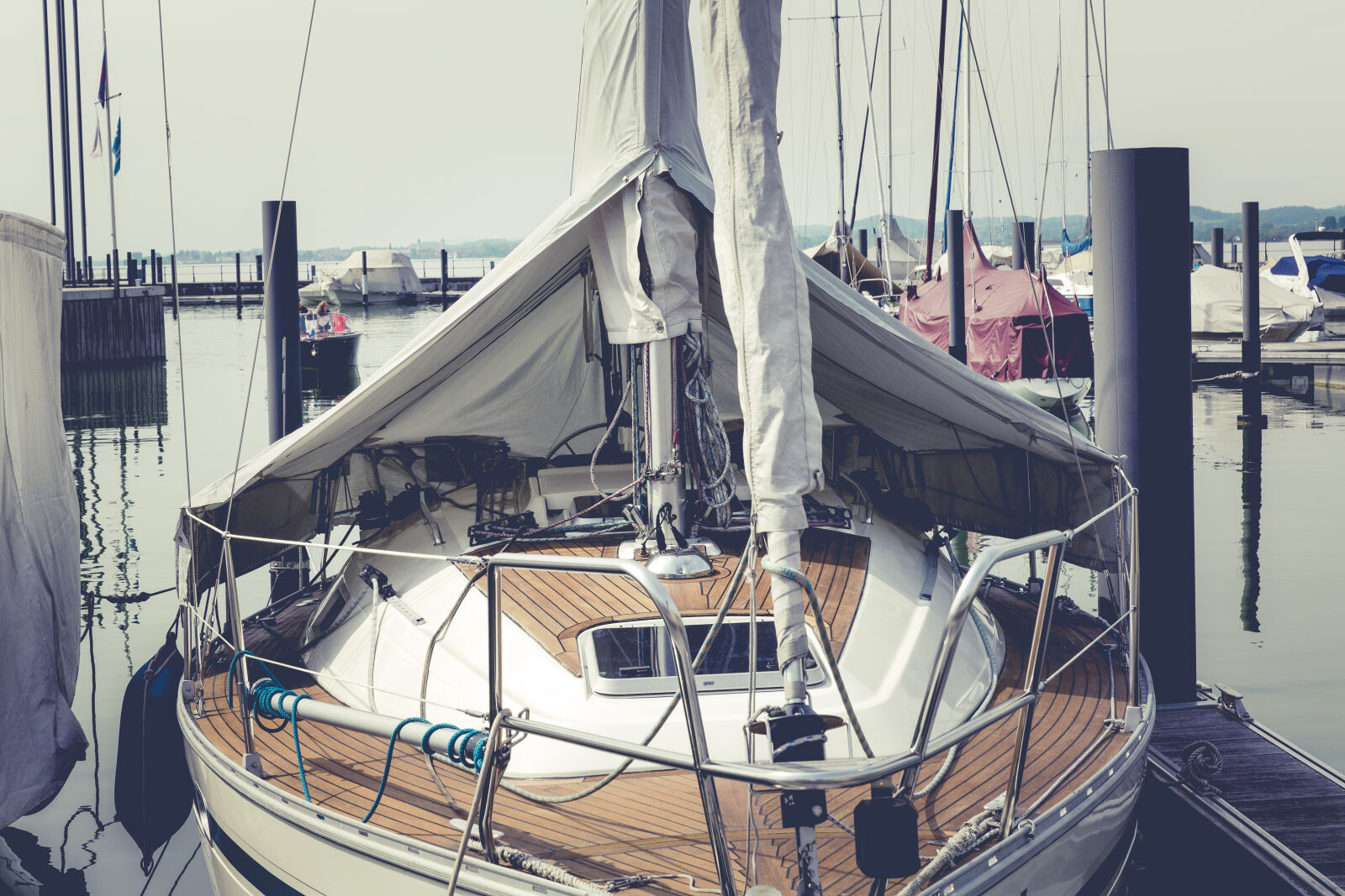 Canon EF 24-70mm F2.8L II USM sample photo. Sea, water, ocean, boats photography