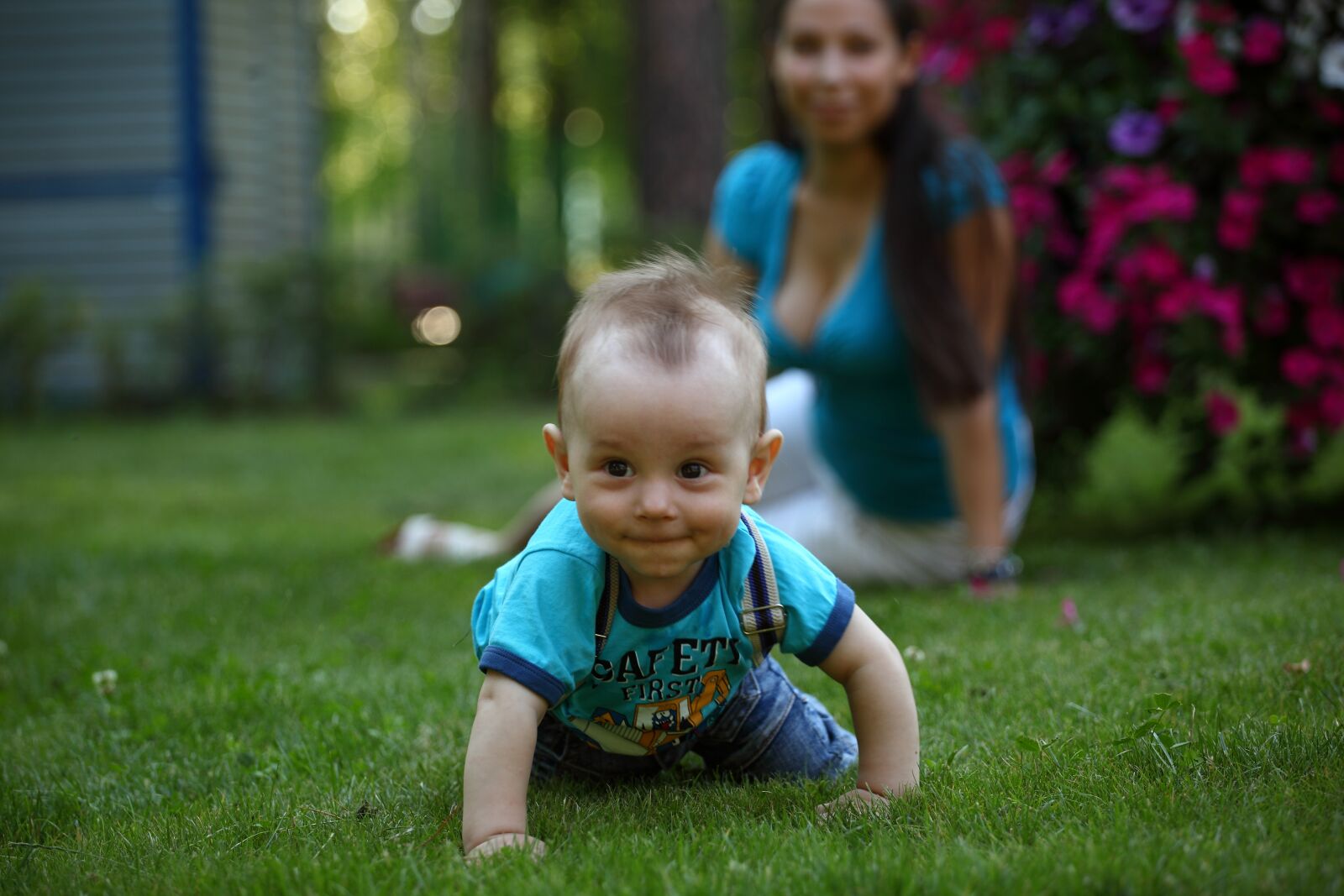 Canon EOS 5D Mark II sample photo. Baby, kid, stroll photography
