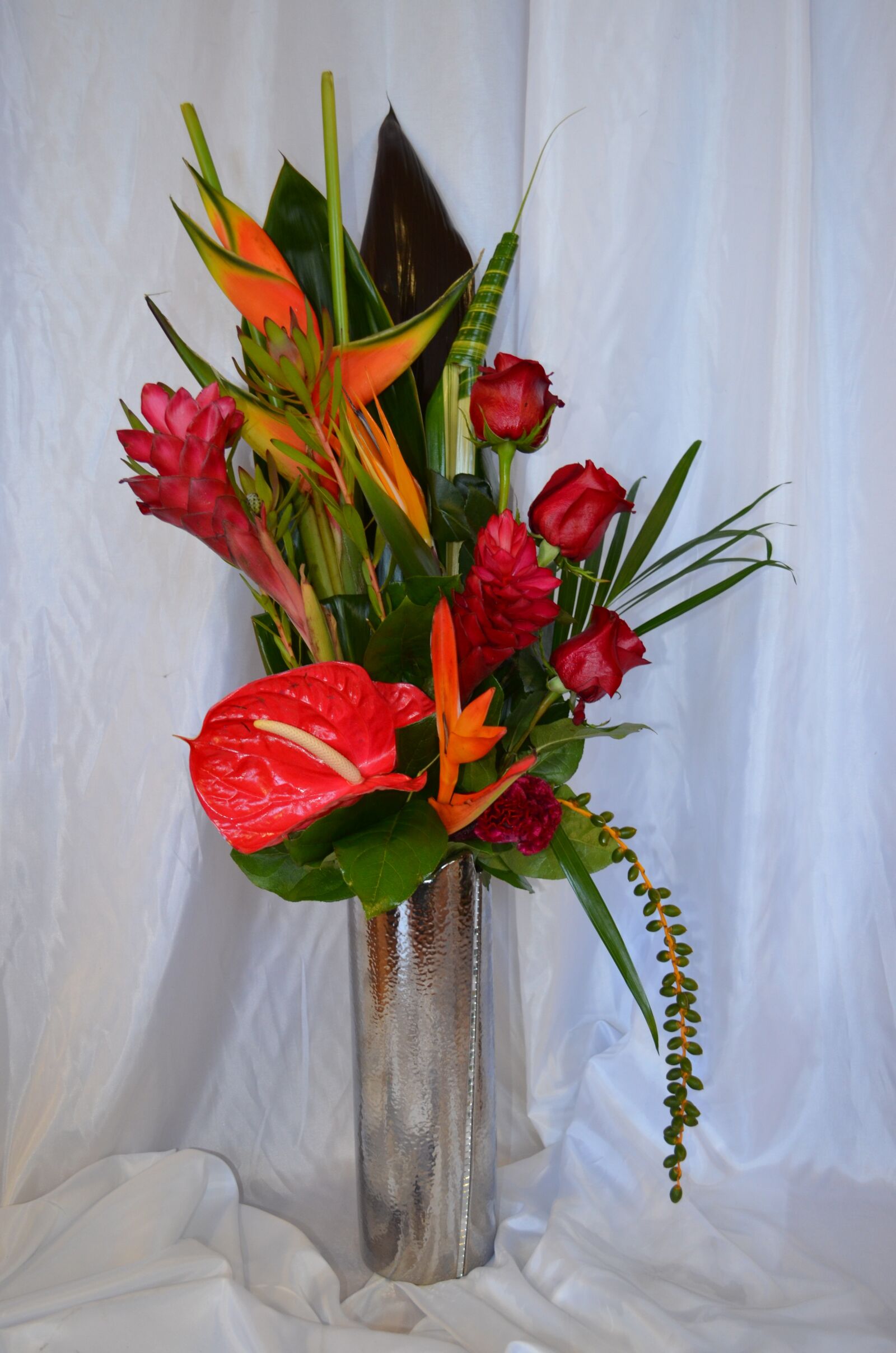 Nikon D5100 sample photo. Tropical, flowers, ginger photography