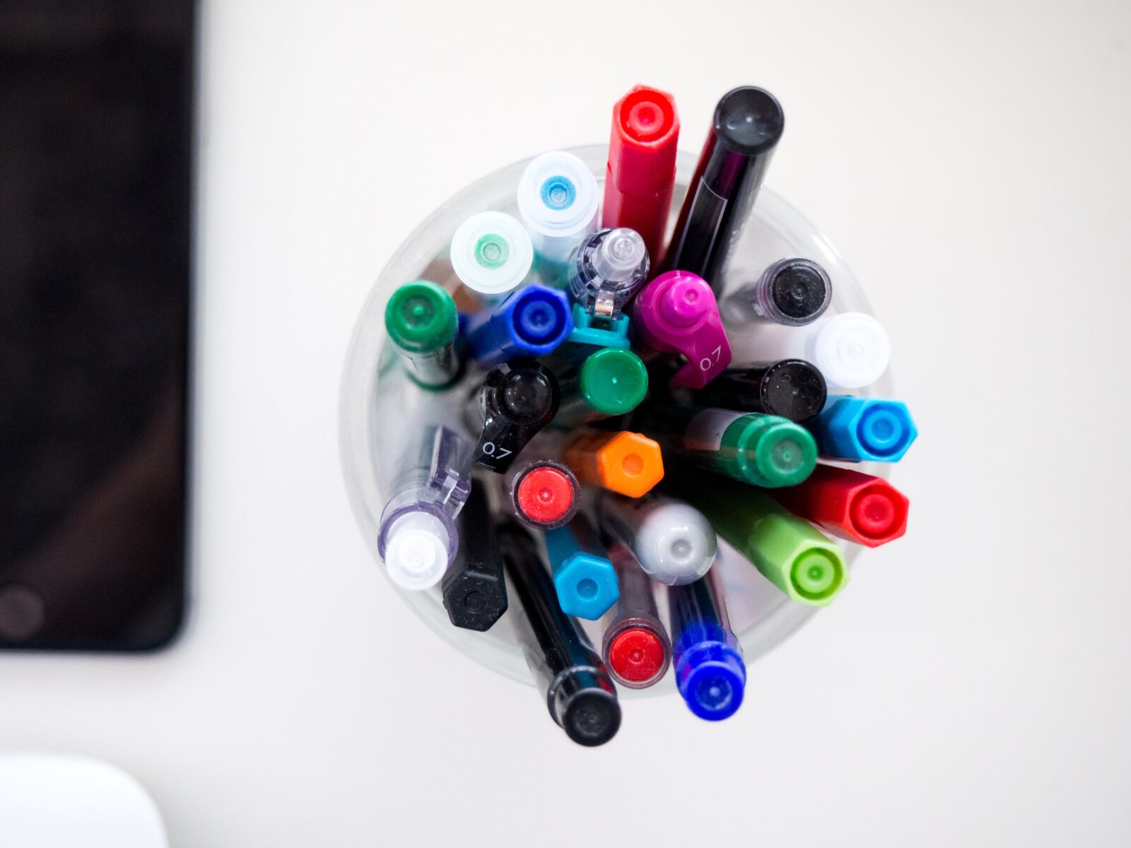 Olympus OM-D E-M10 sample photo. Colorful, pen, marker photography