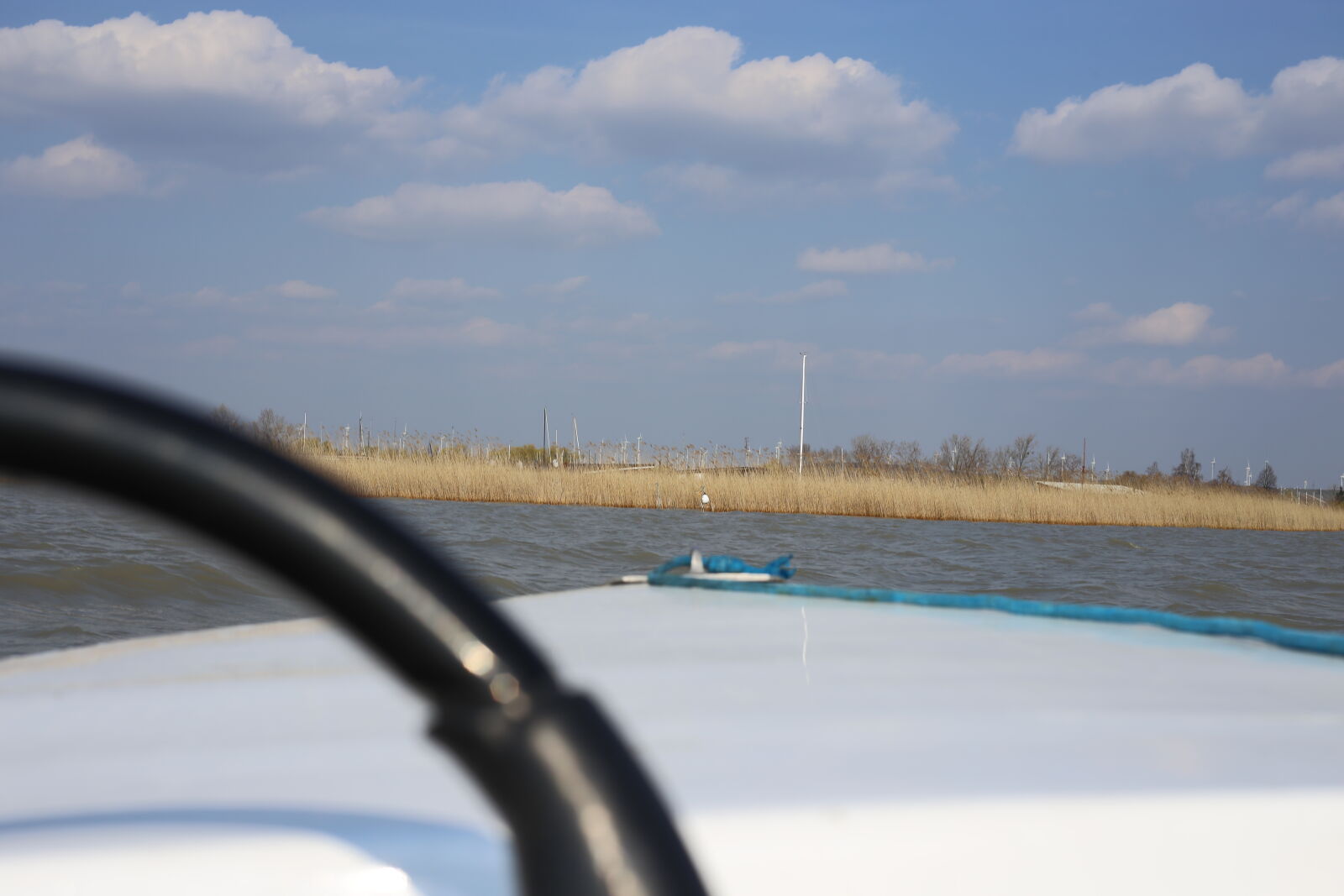 Canon EOS 6D + Canon EF 50mm F1.8 STM sample photo. Blue, blue, skies, boat photography