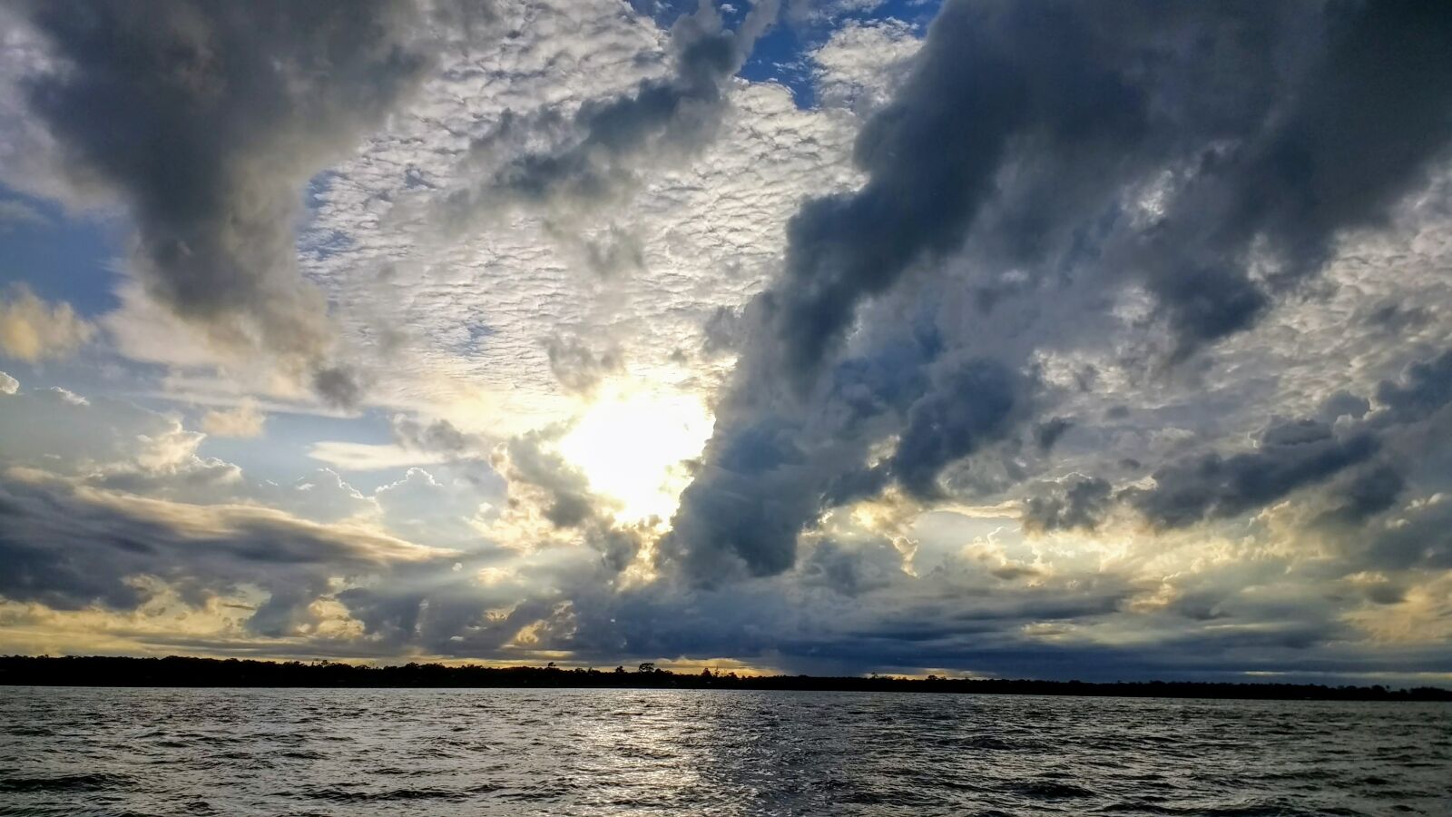 Motorola Moto G (4) sample photo. Amazon river, cloud, rio photography