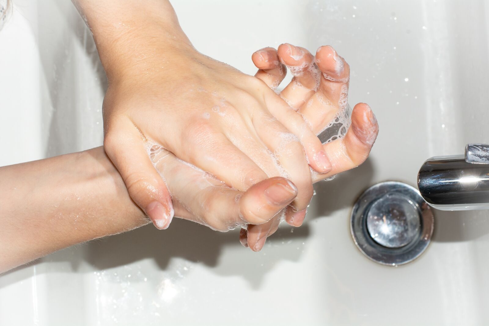 Nikon D7100 sample photo. Wash hands, soap, water photography