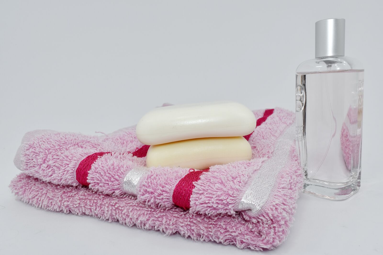Nikon D5500 sample photo. Fragrance, perfume, toiletry, aromatherapy photography