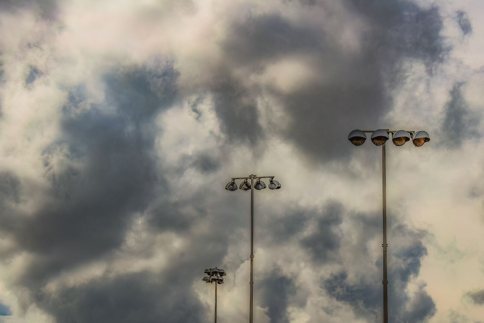 Nikon D3300 sample photo. Floodlight, clouds, lamps photography