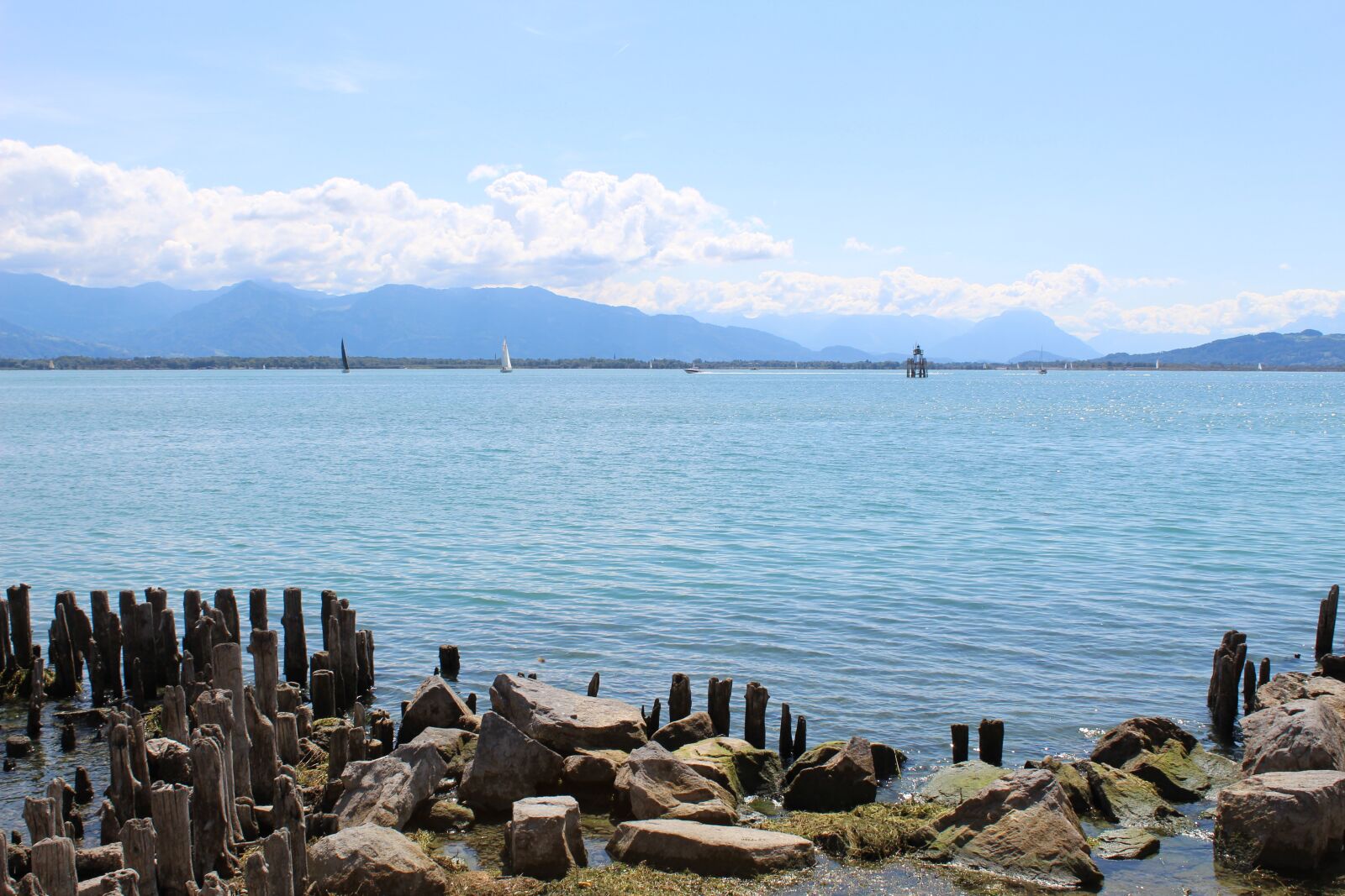 Canon EOS 1300D (EOS Rebel T6 / EOS Kiss X80) sample photo. Lake constance, lake, bank photography