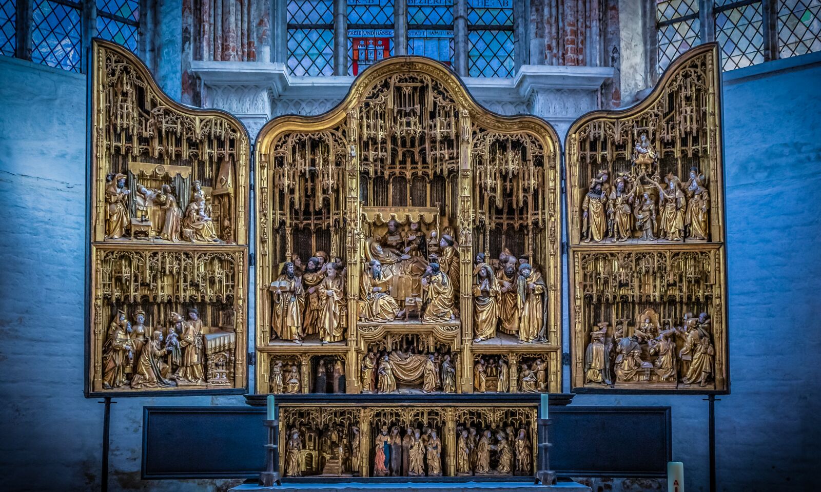 Sony a7 II + Sony FE 28-70mm F3.5-5.6 OSS sample photo. Church, altar, shrine photography