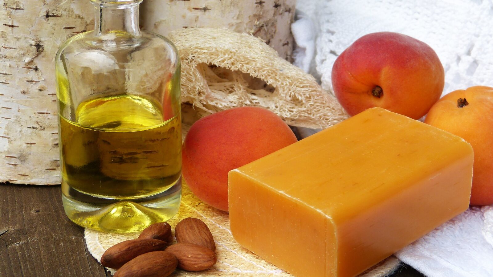 Panasonic Lumix DMC-FZ150 sample photo. Soap, oil, almonds photography