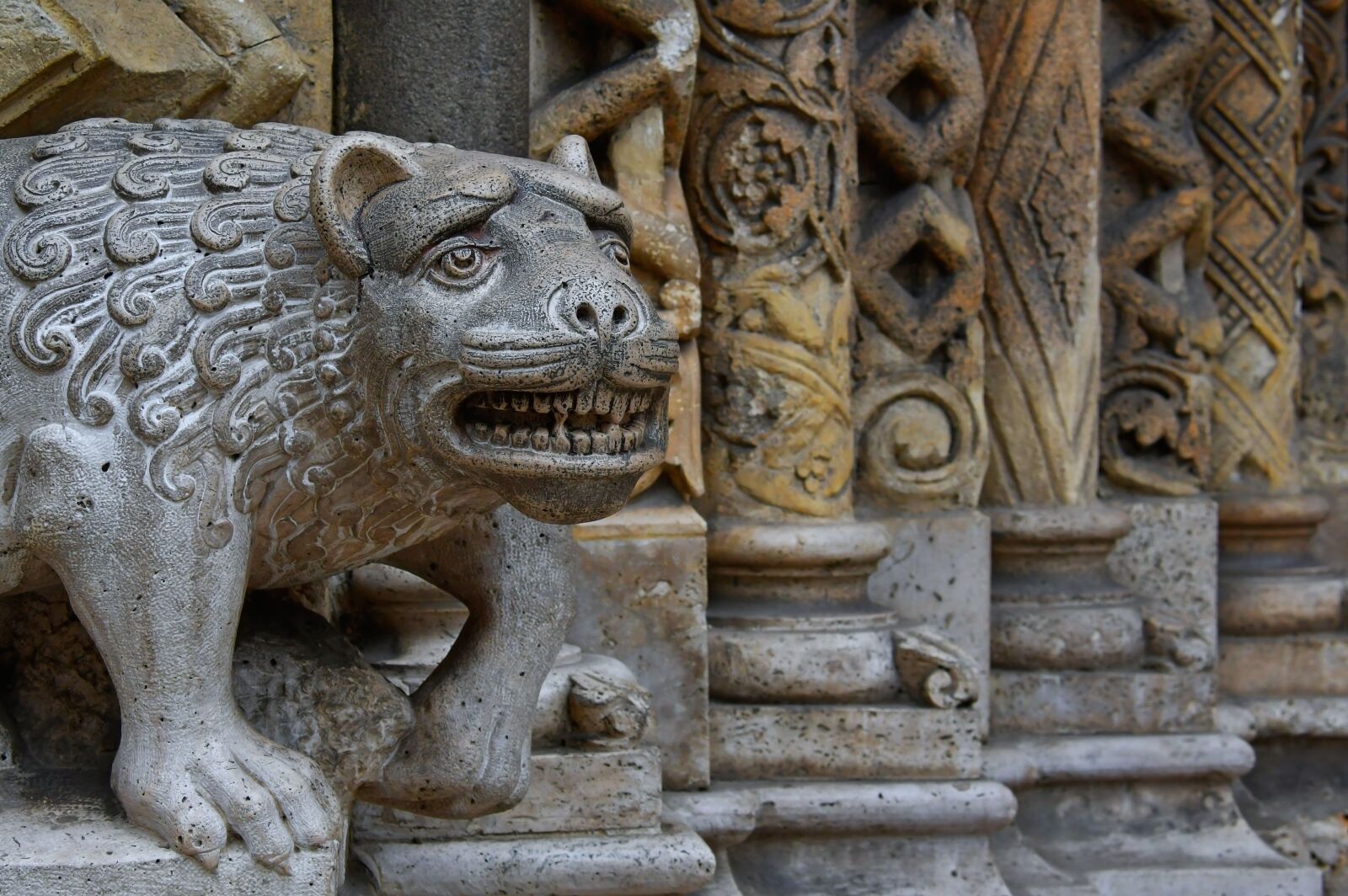 Nikon D3200 sample photo. Statue, stone, carved stone photography