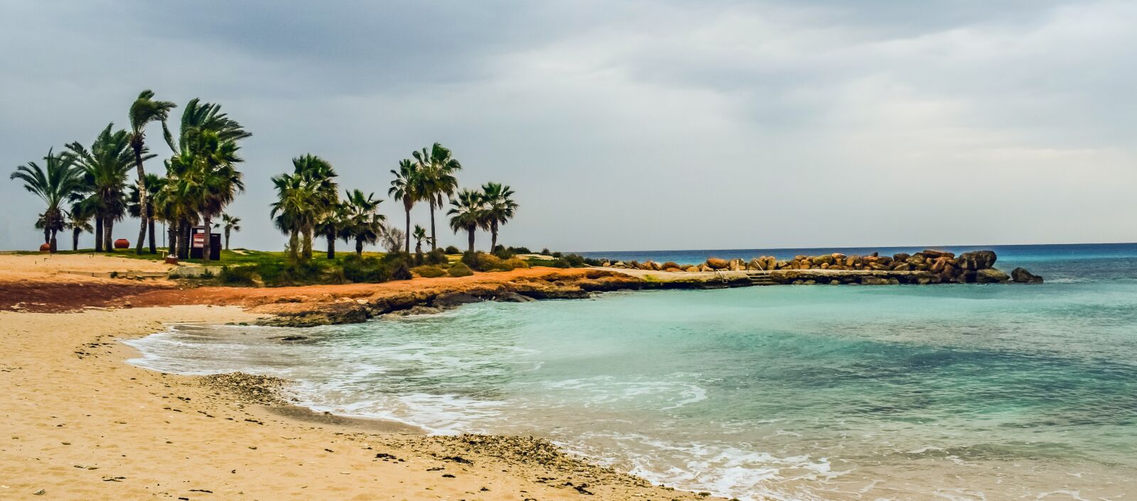 Nikon D3300 sample photo. Beach, sandy, empty photography